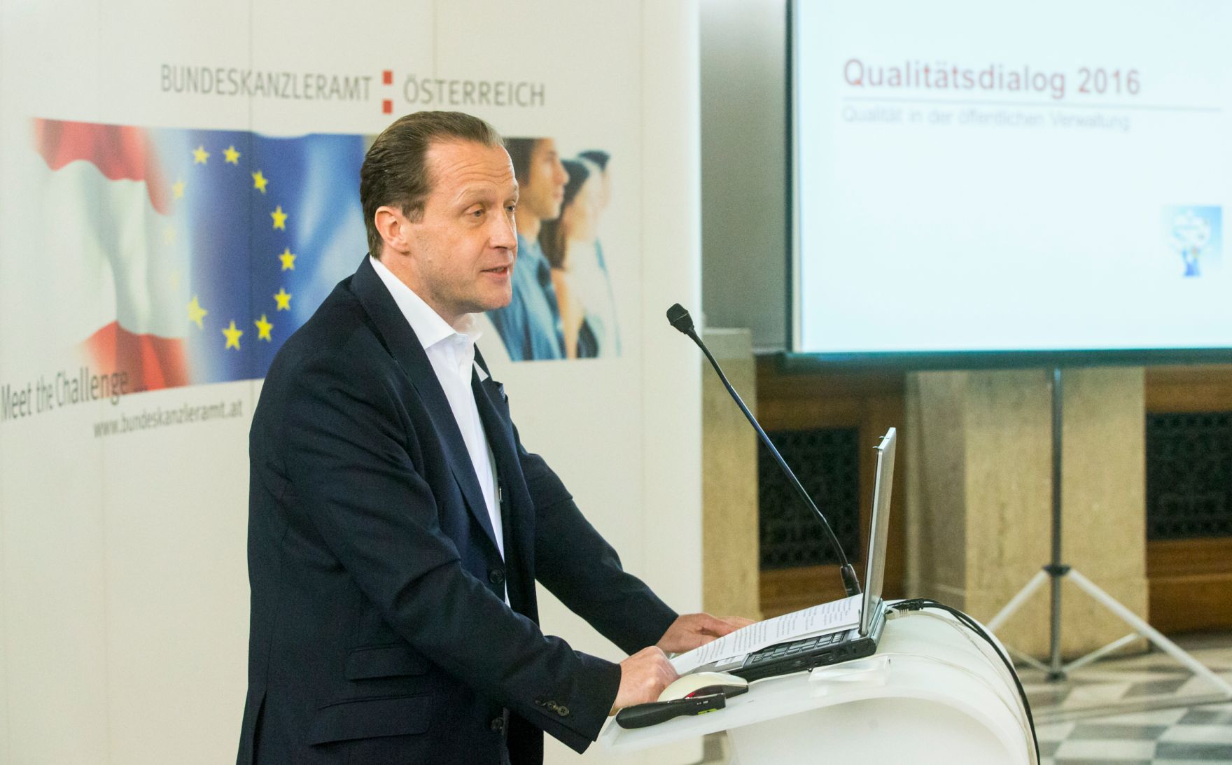 Am 7. Dezember 2016 nahm Staatssekret&auml;rin Muna Duzdar an der Veranstaltung &quot;Qualit&auml;tsdialog 2016 - Qualit&auml;t in der &ouml;ffentlichen Verwaltung&quot; teil.