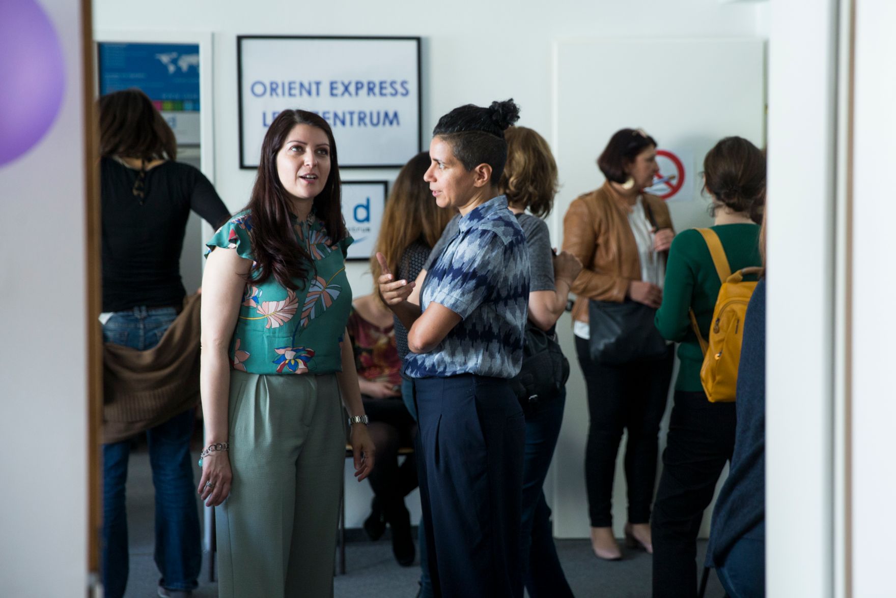 Am 11.Mai 2017 nahm Staatssekret&auml;rin Muna Duzdar am Tag der offenen T&uuml;r im Verein Orient Express am &bdquo;Tag gegen Zwangsheirat&ldquo; teil.