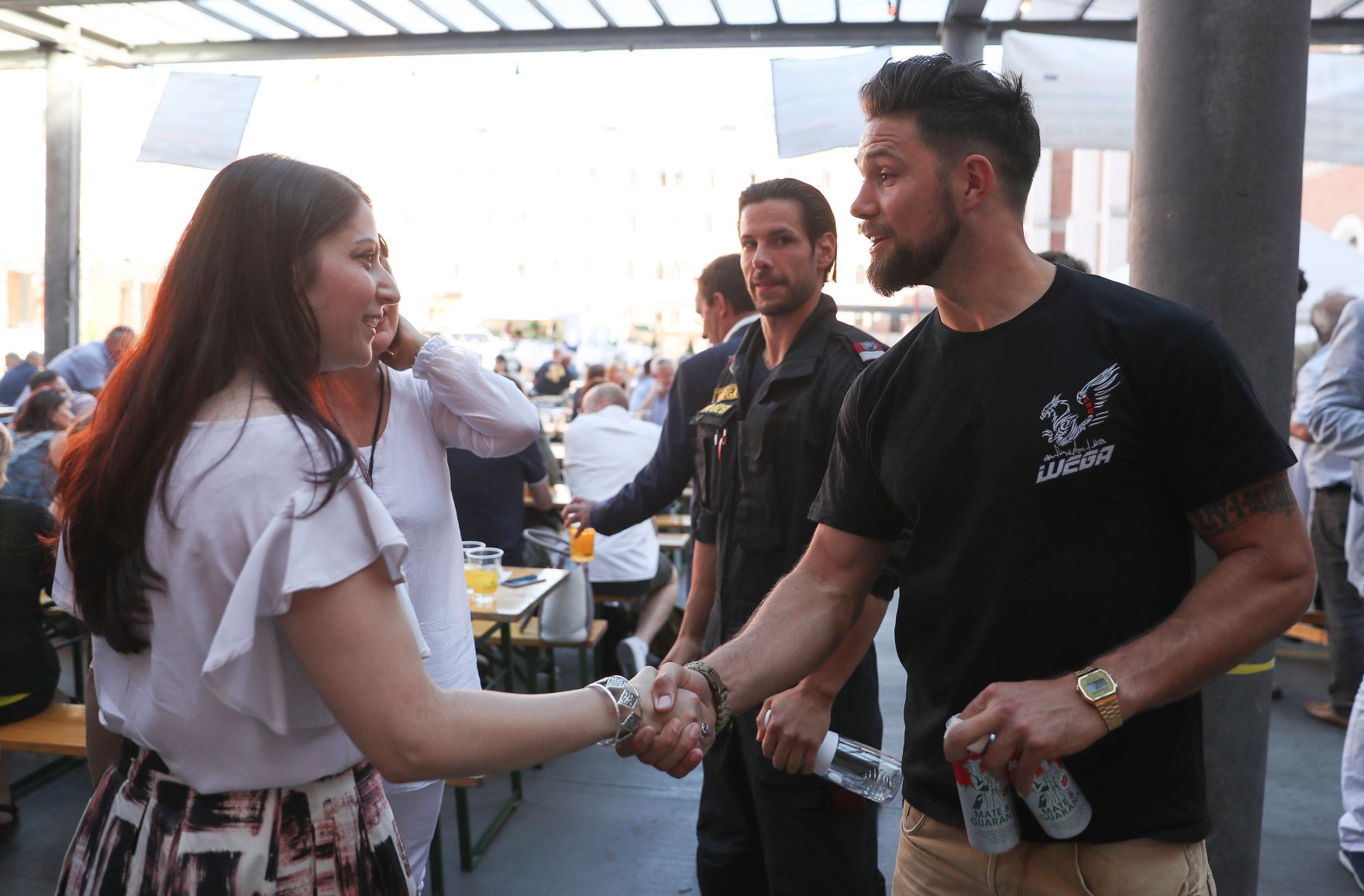 Am 14. Juni 2017 besuchte Staatssekret&auml;rin Muna Duzdar das Hoffest der WEGA in der Rossauer Kaserne.