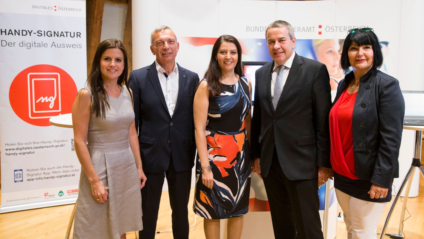 Am 4. Juli 2017 nahm Staatssekret&auml;rin Muna Duzdar an der Veranstaltung &quot;Digitalisierung von Gesellschaft und Staat &ndash; die Transformation im &ouml;ffentlichen Dienst gestalten&quot; teil.