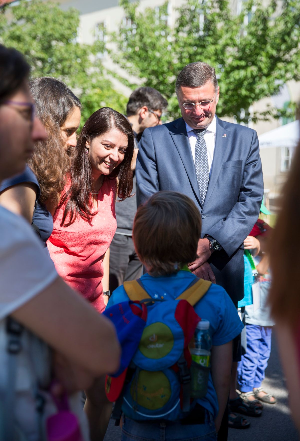 Am 17. Juli 2017 besuchten Staatssekret&auml;rin Muna Duzdar und Verkehrsminister J&ouml;rg Leichtfried einen Workshop der "KinderuniWien".