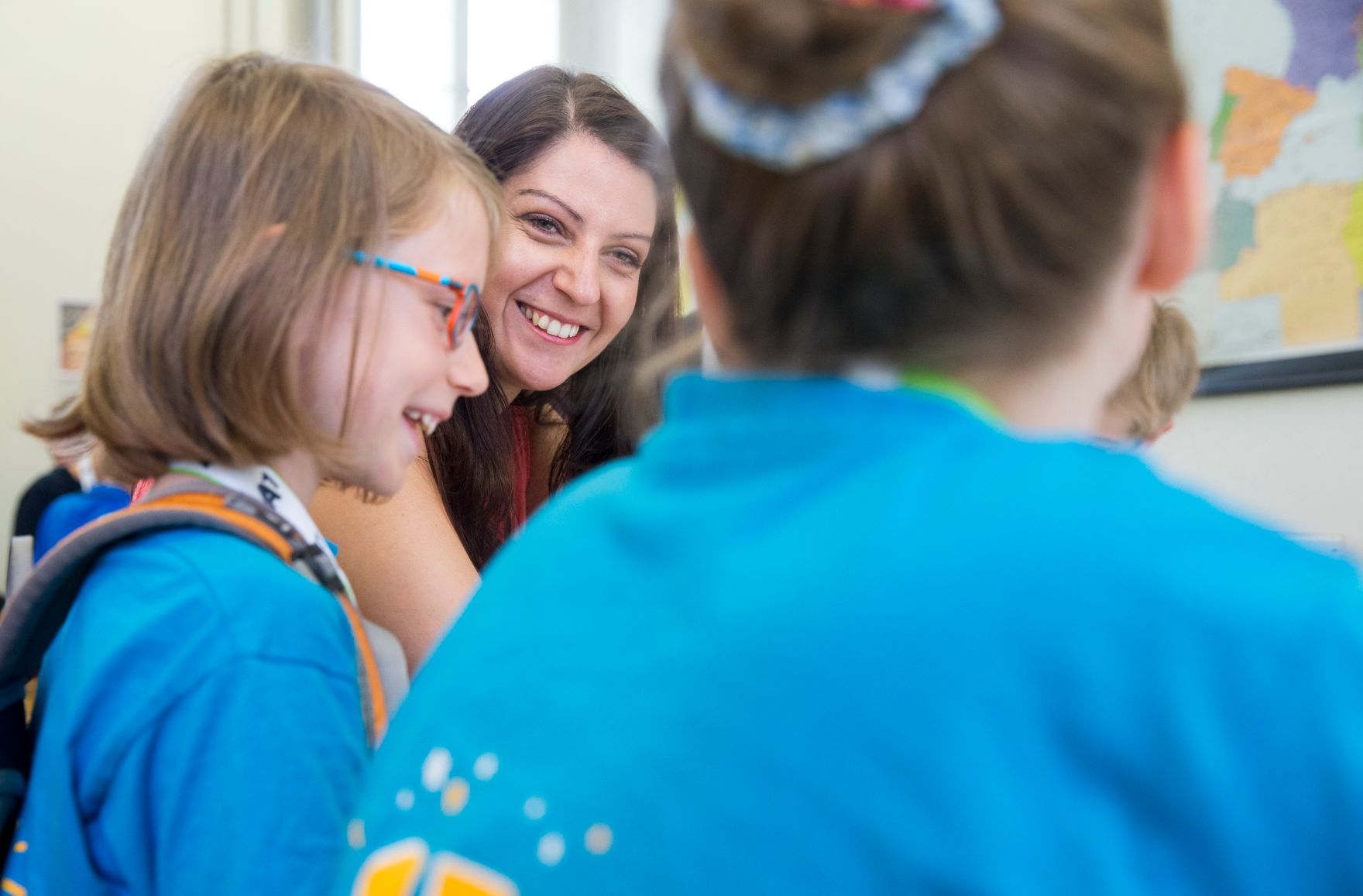 Am 17. Juli 2017 besuchten Staatssekret&auml;rin Muna Duzdar und Verkehrsminister J&ouml;rg Leichtfried einen Workshop der "KinderuniWien".