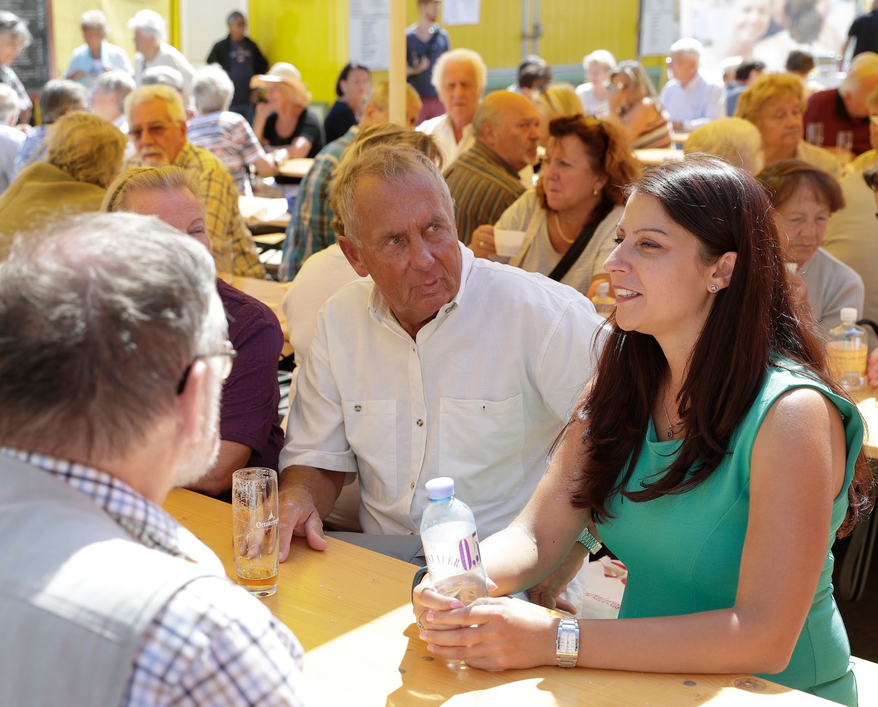 Am 23. August 2017 besuchte Staatssekret&auml;rin Muna Duzdar (im Bild) das Seniorenfr&uuml;hschoppen in der Ottakringer Brauerei.