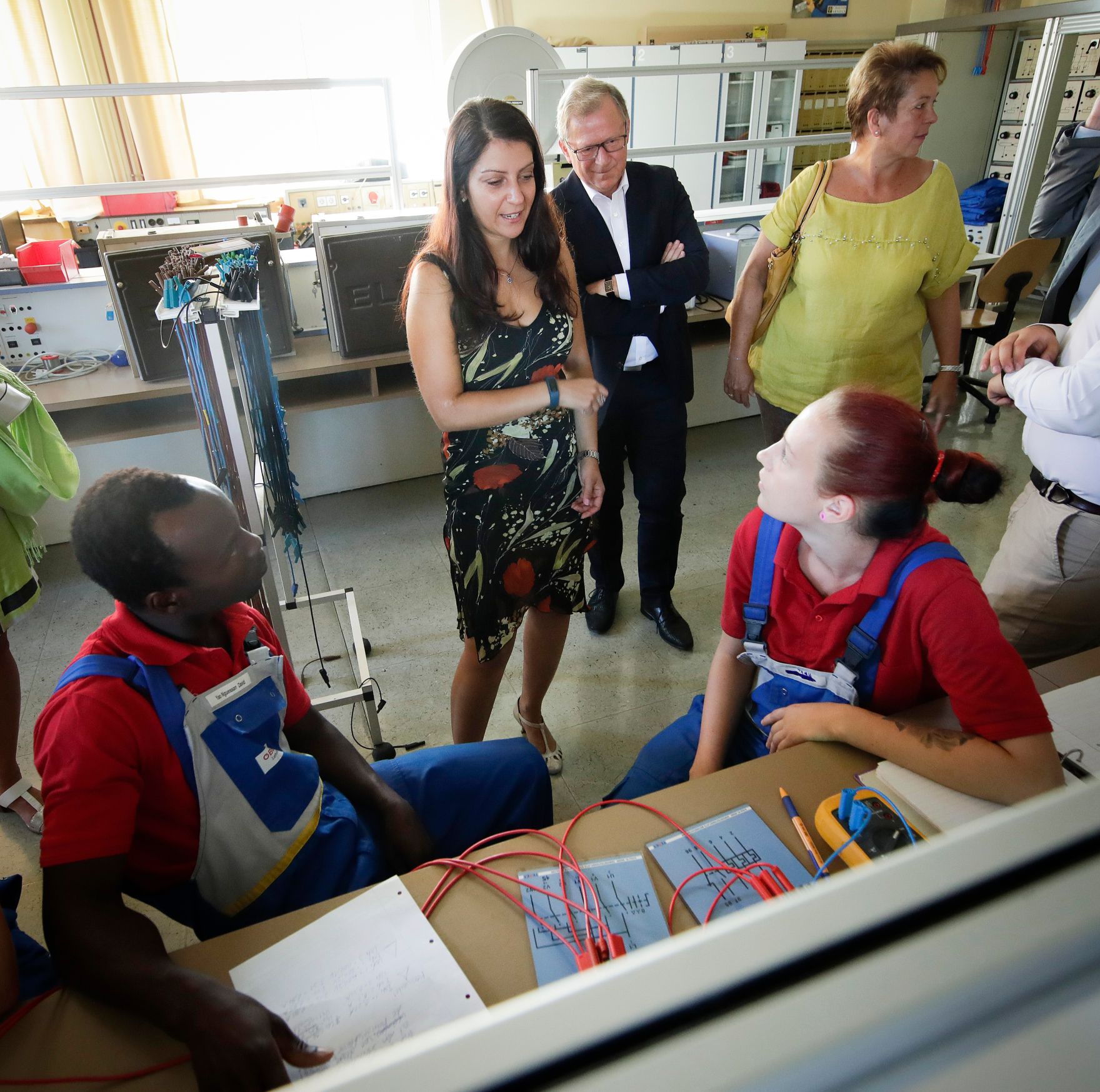 Am 30. August 2017 besuchte Staatssekret&auml;rin Muna Duzdar eine &Ouml;BB Lehrwerkstatt in Wien-Floridsdorf.