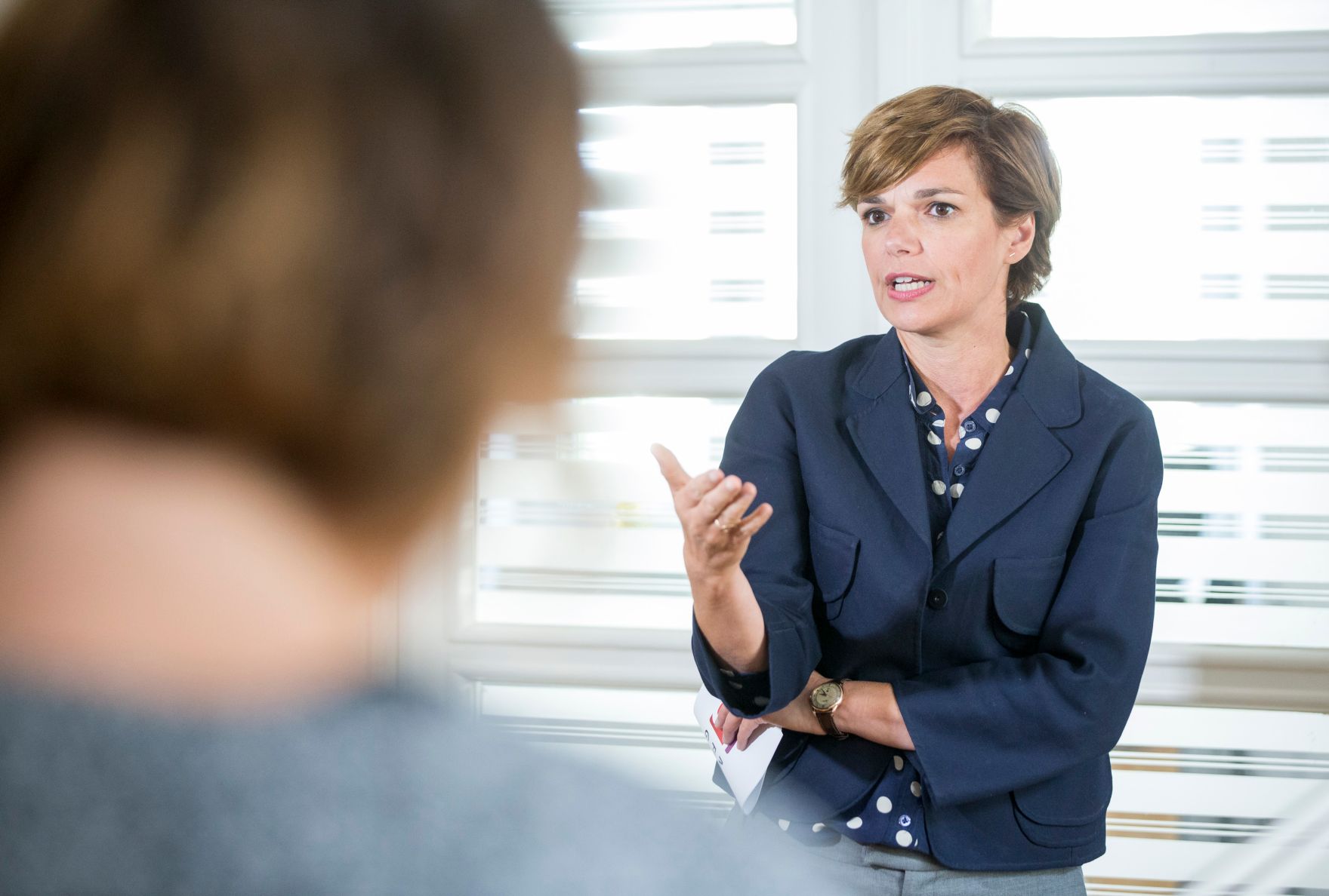 Am 15. September 2017 er&ouml;ffnete Staatssekret&auml;rin Muna Duzdar gemeinsam mit Frauenministerin Pamela Rendi-Wagner (im Bild) die Beratungsstelle #GegenHassimNetz in Wien Margareten.