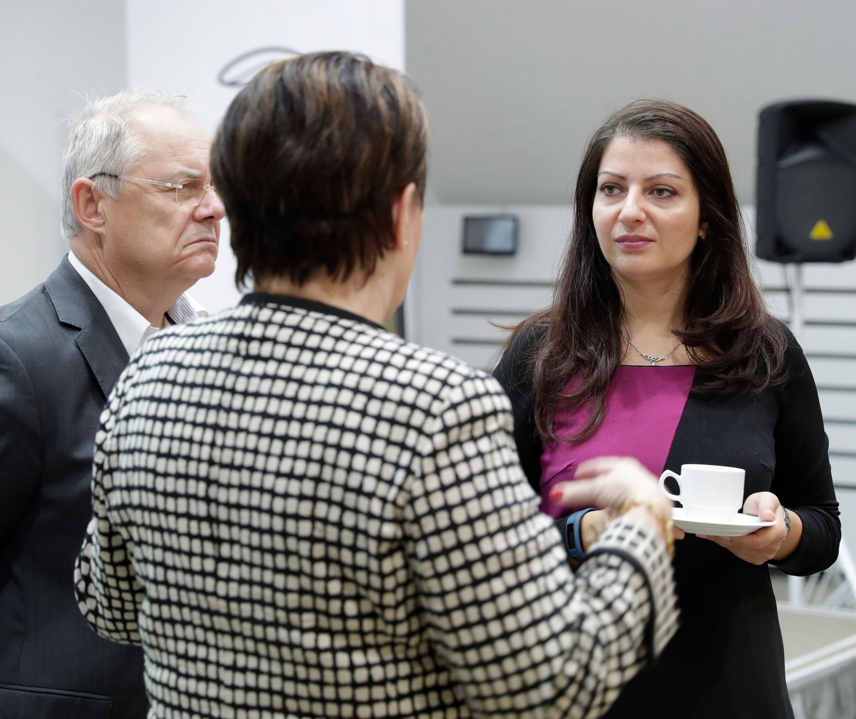 Am 18. Oktober 2017 er&ouml;ffnete Staatssekret&auml;rin Muna Duzdar (im Bild) den IoT- Fachkongress 2017: &bdquo;Big Data, Cloud, Datenschutz &amp; Co &ndash; mit Standards zum Erfolg&ldquo;.