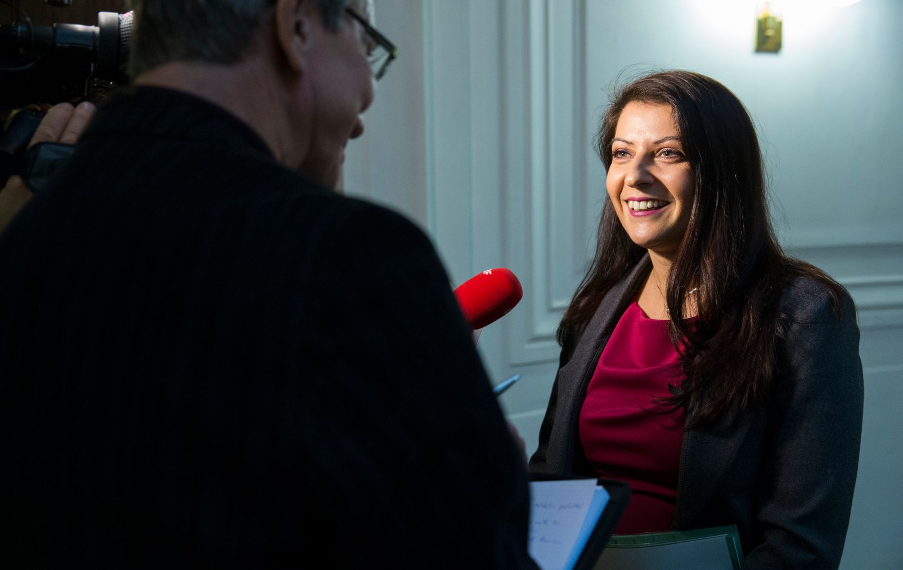 Am 16. November 2017 fand die 4. Runde der Gehaltsverhandlungen &Ouml;ffentlicher Dienst statt. Im Bild Staatssekret&auml;rin Muna Duzdar.