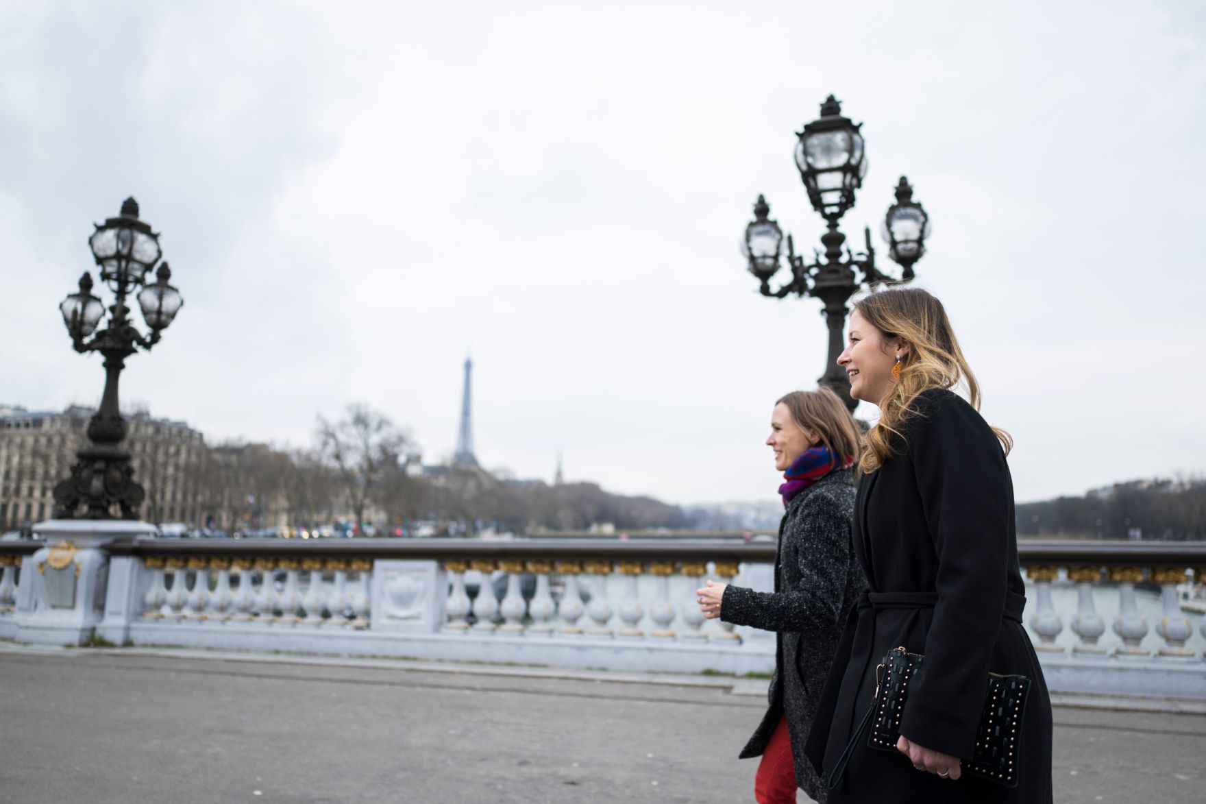 Am 11. Februar 2025 reiste Staatssekret&auml;rin Claudia Plakolm (r.) nach Paris.