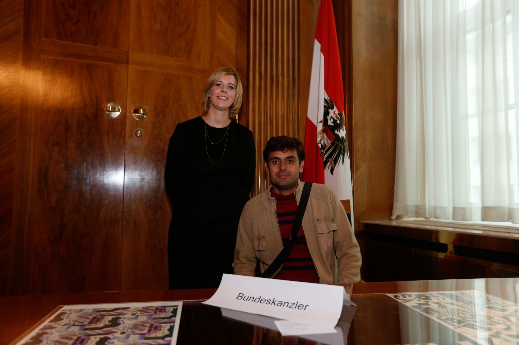 Am 26. Oktober 2014 empfing Staatssekret&auml;rin Sonja Ste&szlig;l im Rahmen des Nationalfeiertages Besucherinnen und Besucher im Bundeskanzleramt.