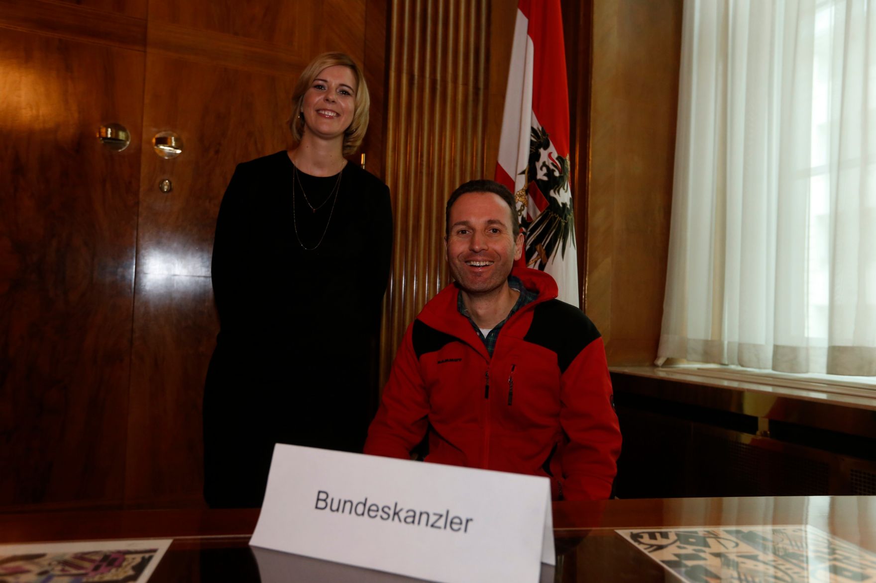 Am 26. Oktober 2014 empfing Staatssekret&auml;rin Sonja Ste&szlig;l im Rahmen des Nationalfeiertages Besucherinnen und Besucher im Bundeskanzleramt.