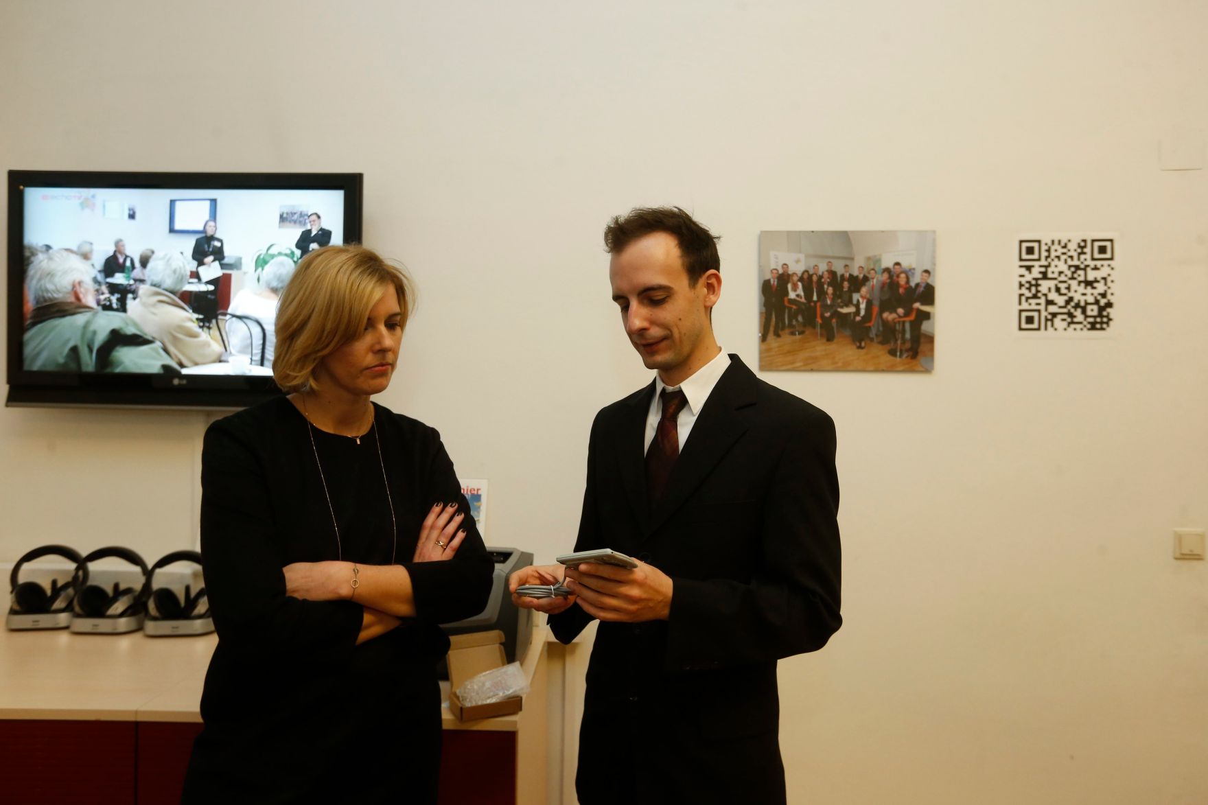 Am 26. Oktober 2014 empfing Staatssekret&auml;rin Sonja Ste&szlig;l im Rahmen des Nationalfeiertages Besucherinnen und Besucher im Bundeskanzleramt.