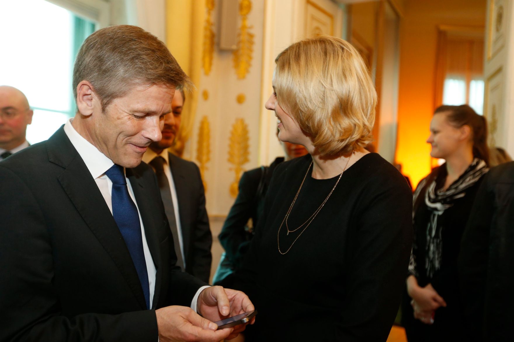 Am 26. Oktober 2014 empfing Staatssekret&auml;rin Sonja Ste&szlig;l im Rahmen des Nationalfeiertages Besucherinnen und Besucher im Bundeskanzleramt.