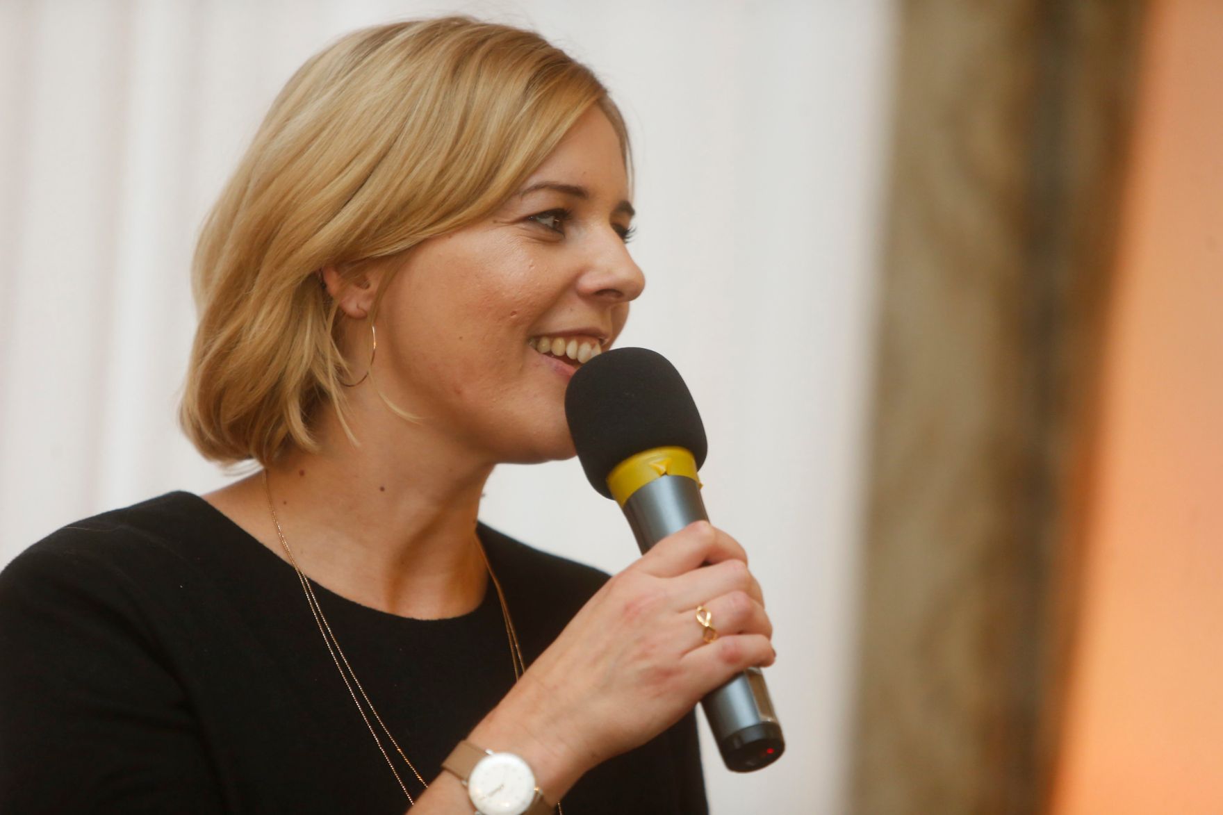 Am 26. Oktober 2014 empfing Staatssekret&auml;rin Sonja Ste&szlig;l im Rahmen des Nationalfeiertages Besucherinnen und Besucher im Bundeskanzleramt.