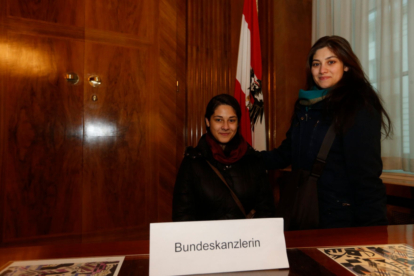 Am 26. Oktober 2014 empfing Staatssekret&auml;rin Sonja Ste&szlig;l im Rahmen des Nationalfeiertages Besucherinnen und Besucher im Bundeskanzleramt.