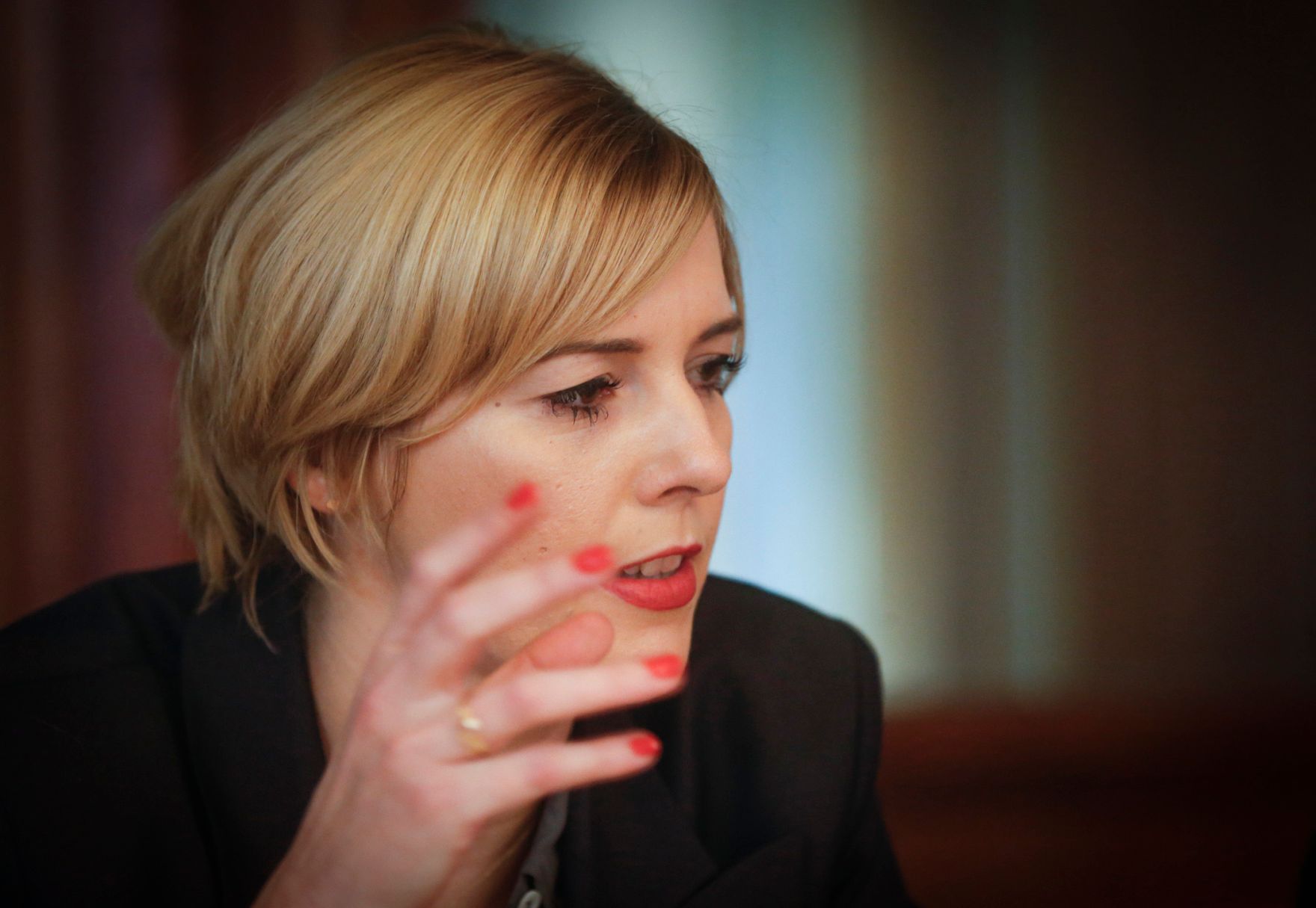 Am 12. November 2014 gab Staatssekret&auml;rin Sonja Ste&szlig;l (im Bild) eine Pressekonferenz zu den Ergebnissen der &bdquo;Cyber &Uuml;bung CE.AT 2014&ldquo;.