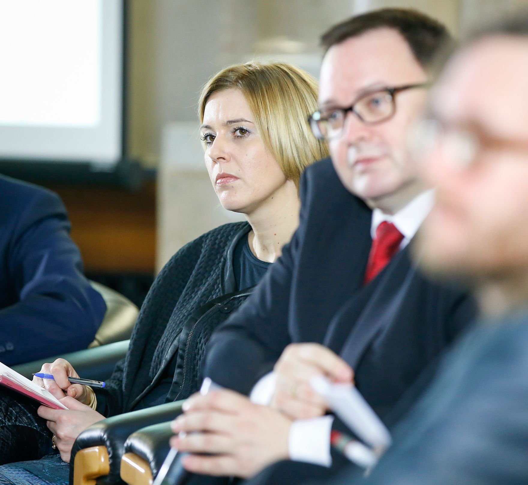 Am 29. J&auml;nner 2015 fand eine Podiumsdiskussion zu dem Thema ''Chancen der Handysignatur in der Wirtschaft, Klarnamendebatte im Web, Digital Natives" statt. Im Bild Staatssekret&auml;rin Sonja Ste&szlig;l (l.) und Christian Rupp (r.), Sprecher der Plattform Digitales &Ouml;sterreich.