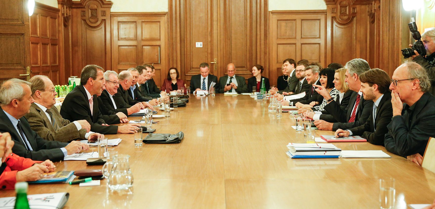 Am 11. November 2015 fand der Abschluss der Gehaltsverhandlungen &Ouml;ffentlicher Dienst statt.