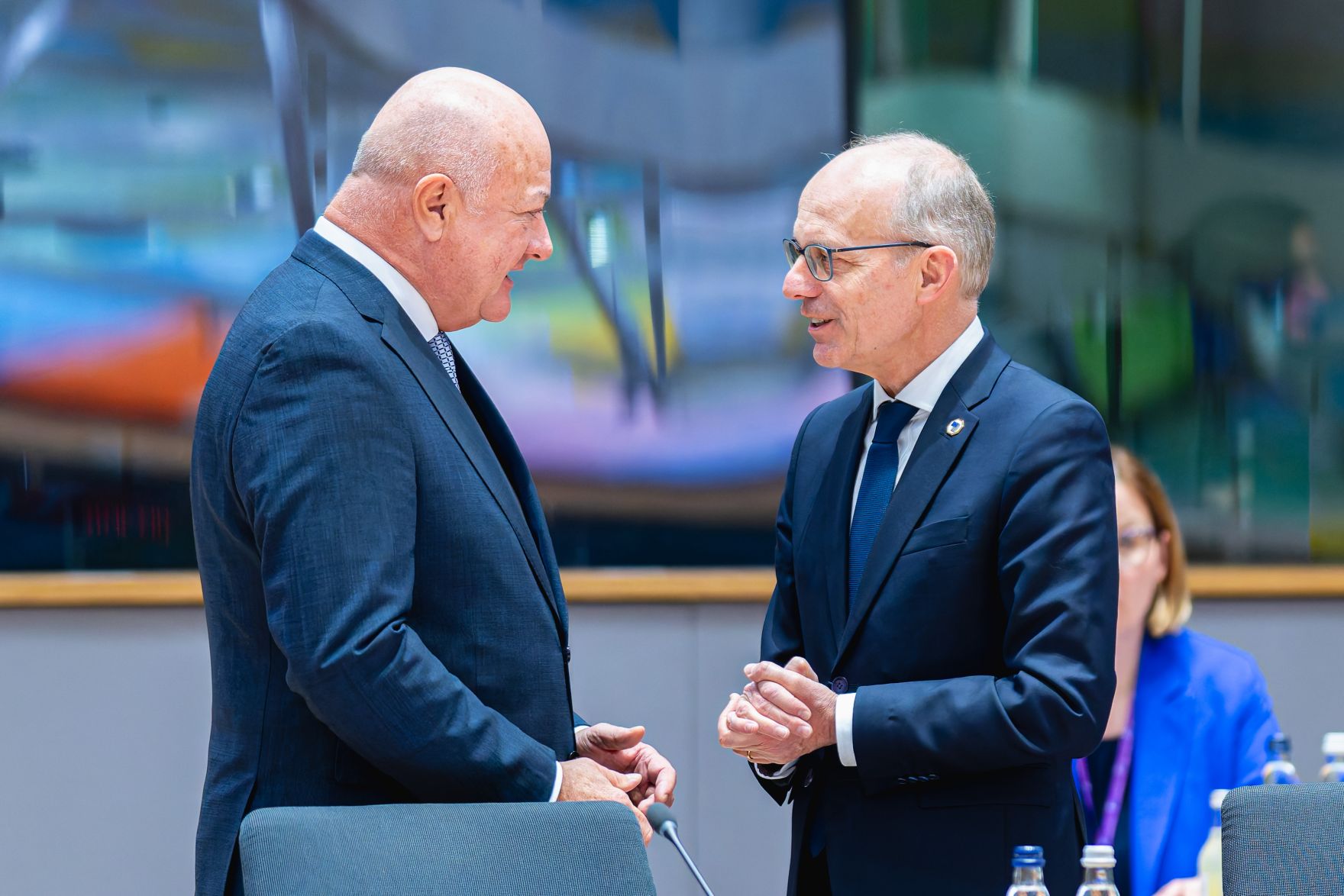 Am 6. M&auml;rz 2025 nahm Bundeskanzler Christian Stocker (l.) am EU-Sondergipfel teil.