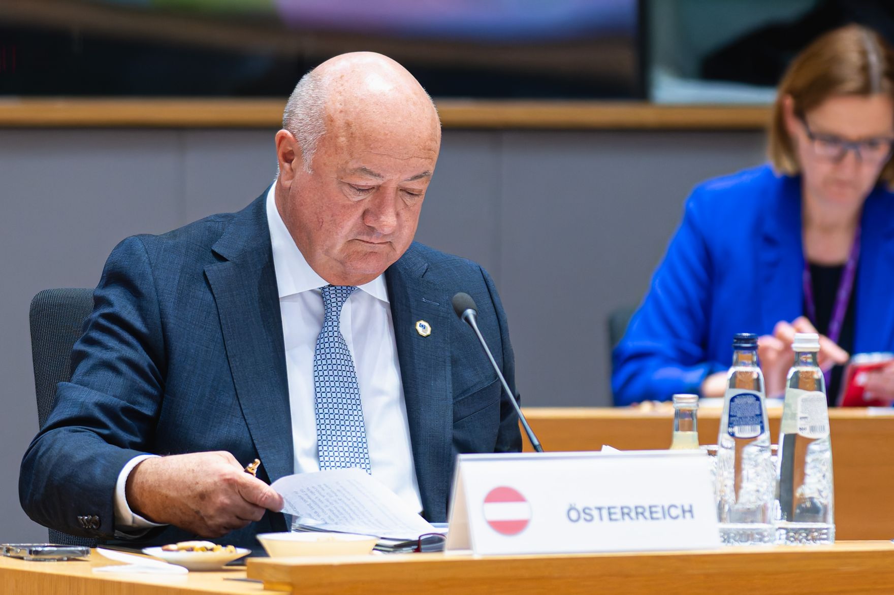 Am 6. M&auml;rz 2025 nahm Bundeskanzler Christian Stocker (l.) am EU-Sondergipfel teil.