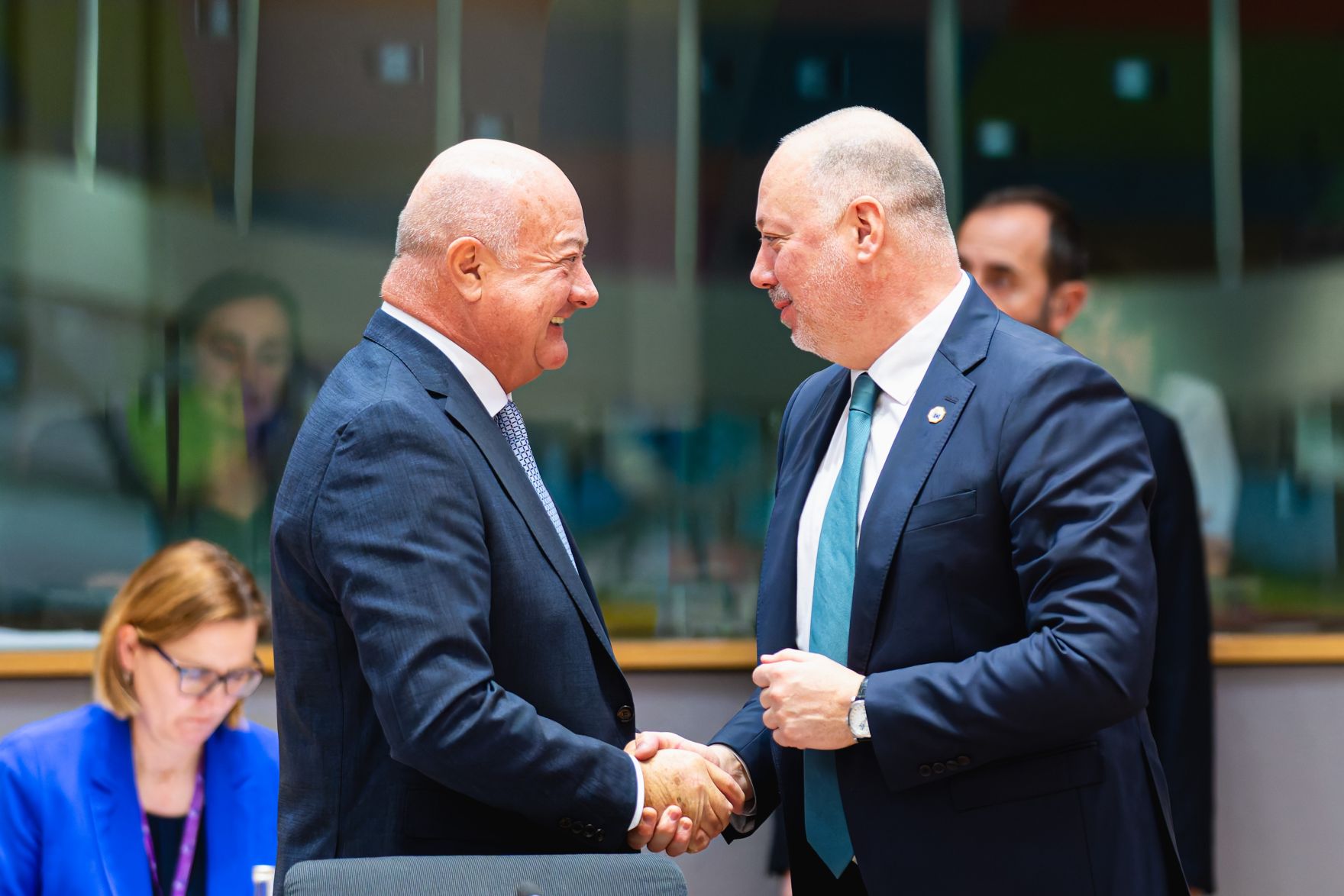 Am 6. M&auml;rz 2025 nahm Bundeskanzler Christian Stocker (l.) am EU-Sondergipfel teil.