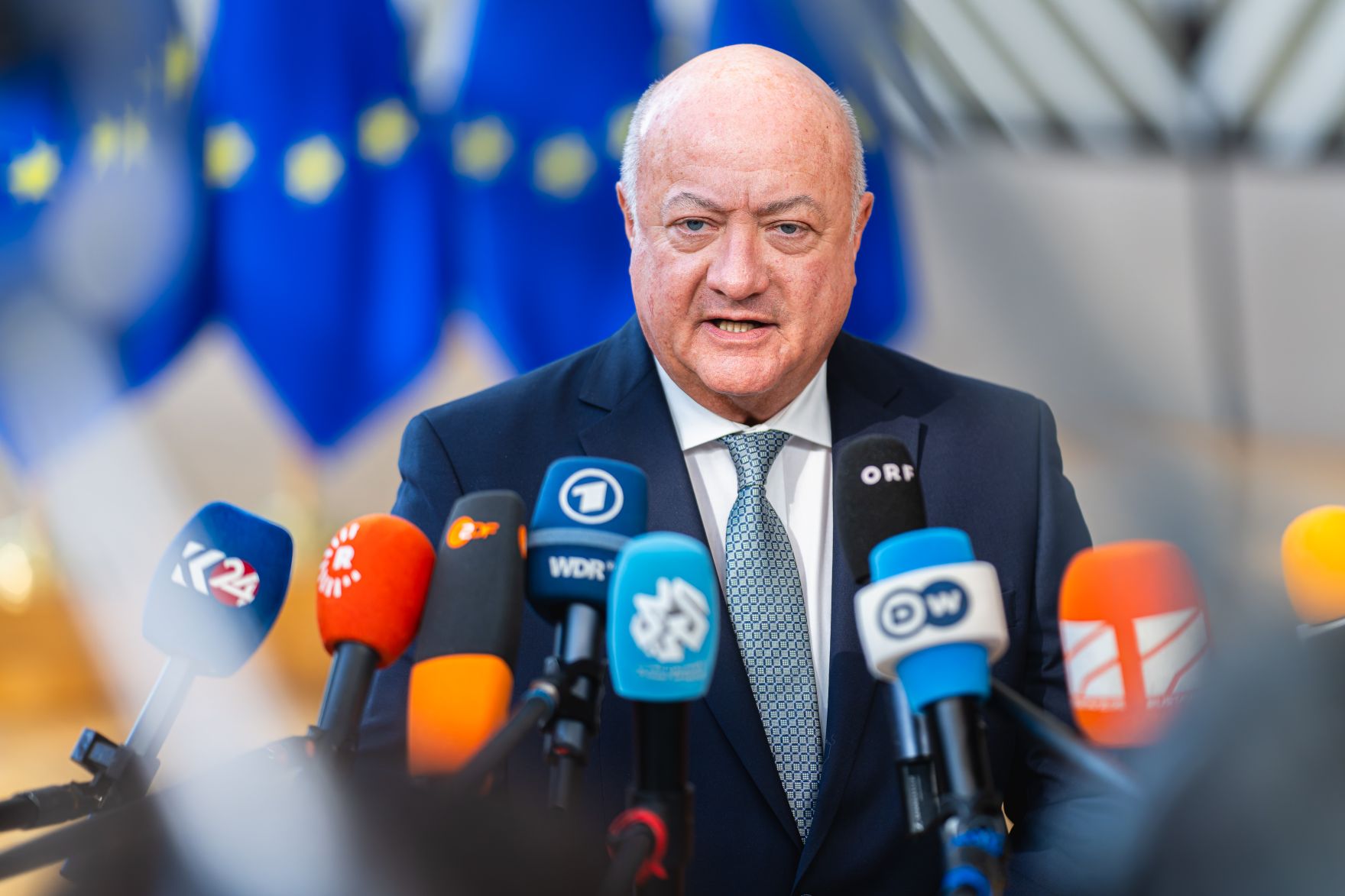 Am 20. M&auml;rz 2025 nahm Bundeskanzler Christian Stocker (im Bild) an dem Treffen der EU-Staats- und Regierungschefs in Br&uuml;ssel teil. Im Bild beim Doorstep.