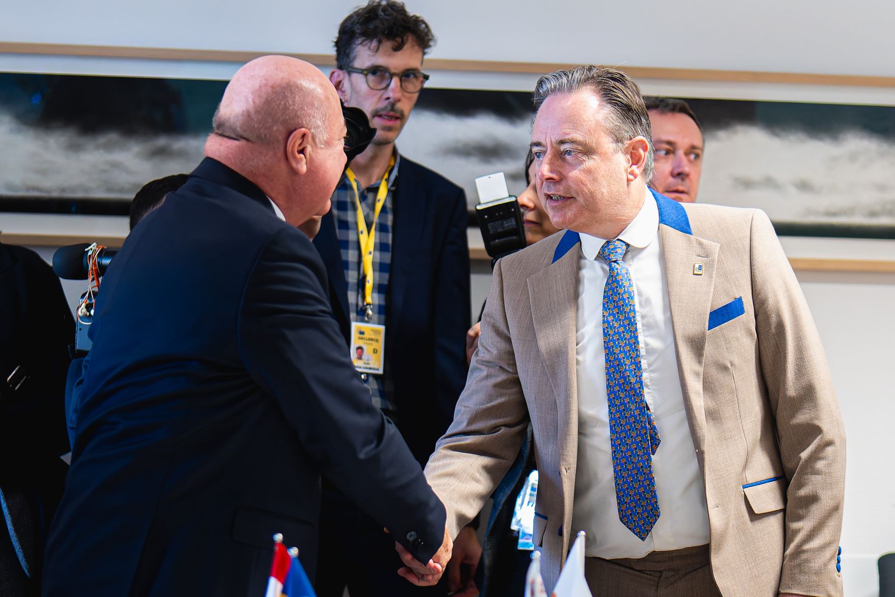 Am 20. M&auml;rz 2025 nahm Bundeskanzler Christian Stocker (l.) an dem Treffen der EU-Staats- und Regierungschefs in Br&uuml;ssel teil.
