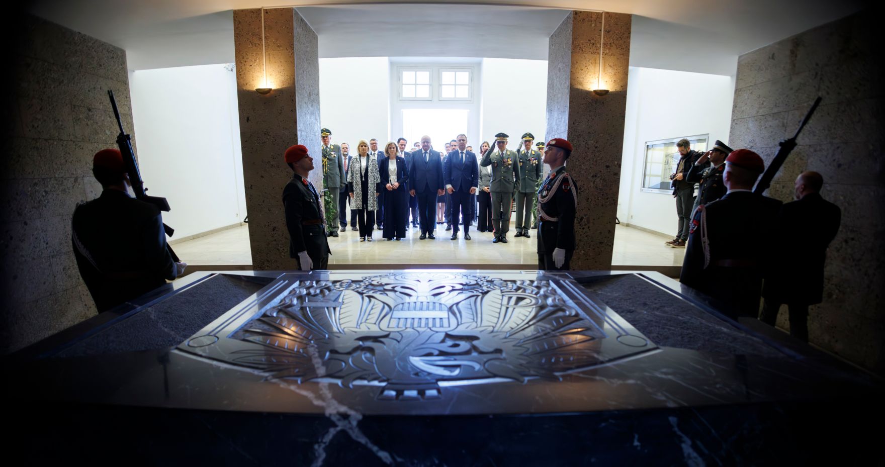 Am 27. April 2025 fand ein Staatsakt anl&auml;sslich des 80. Jahrestag der Wiedererrichtung der Republik &Ouml;sterreich statt.