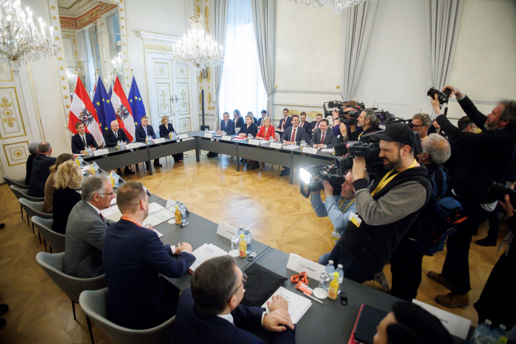 Am 8. April 2025 fand im Bundeskanzleramt die Klausurtagung der Bundesregierung statt.