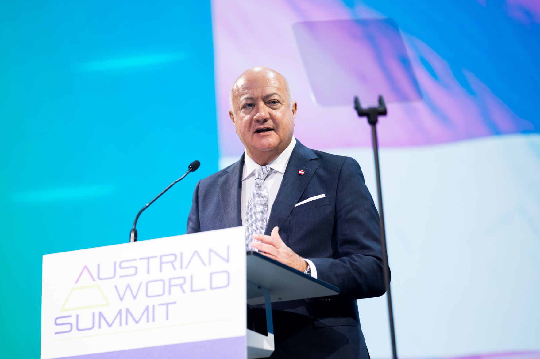 Am 3. Juni 2025 nahm Bundeskanzler Christian Stocker (im Bild) am Austrian World Summit 2025 teil.