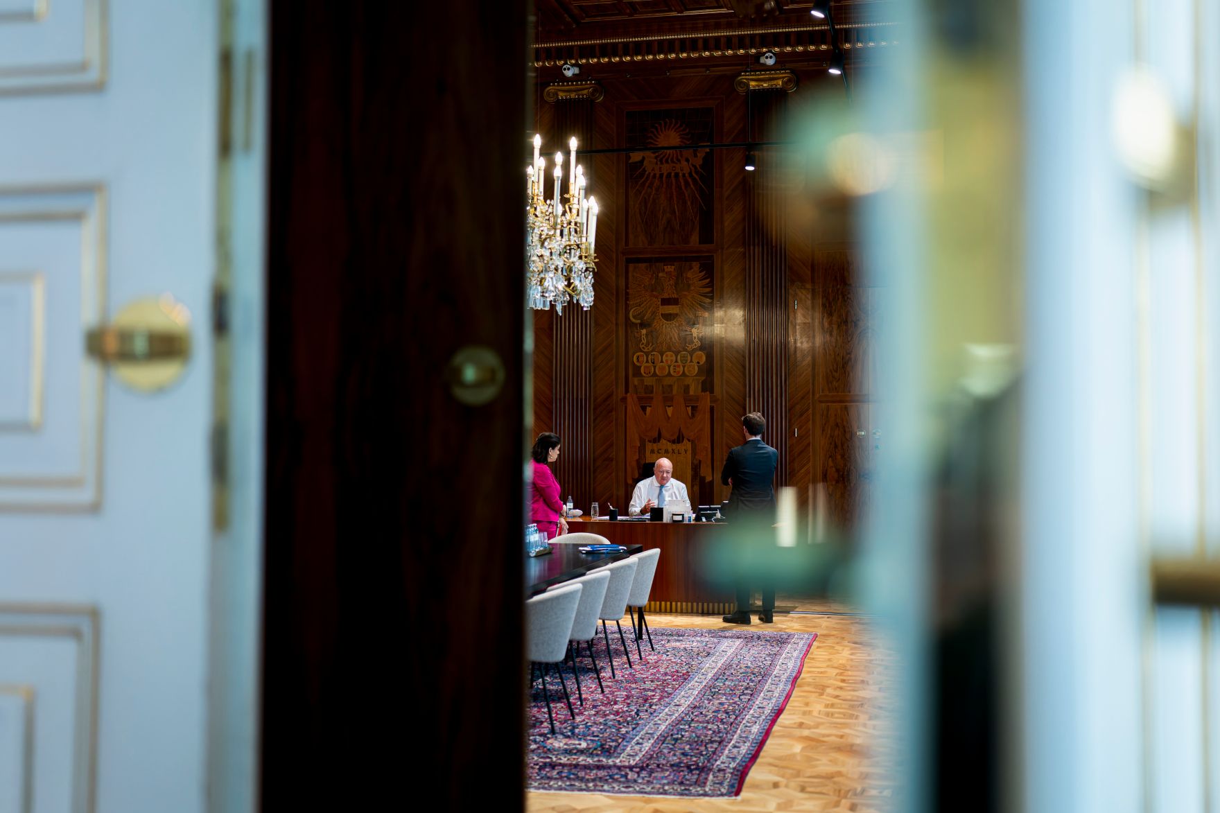 Am 4. Juni 2025 telefonierte Bundeskanzler Christian Stocker (im Bild) mit dem Pr&auml;sidenten des Europ&auml;ischen Rates Ant&oacute;nio Costa.