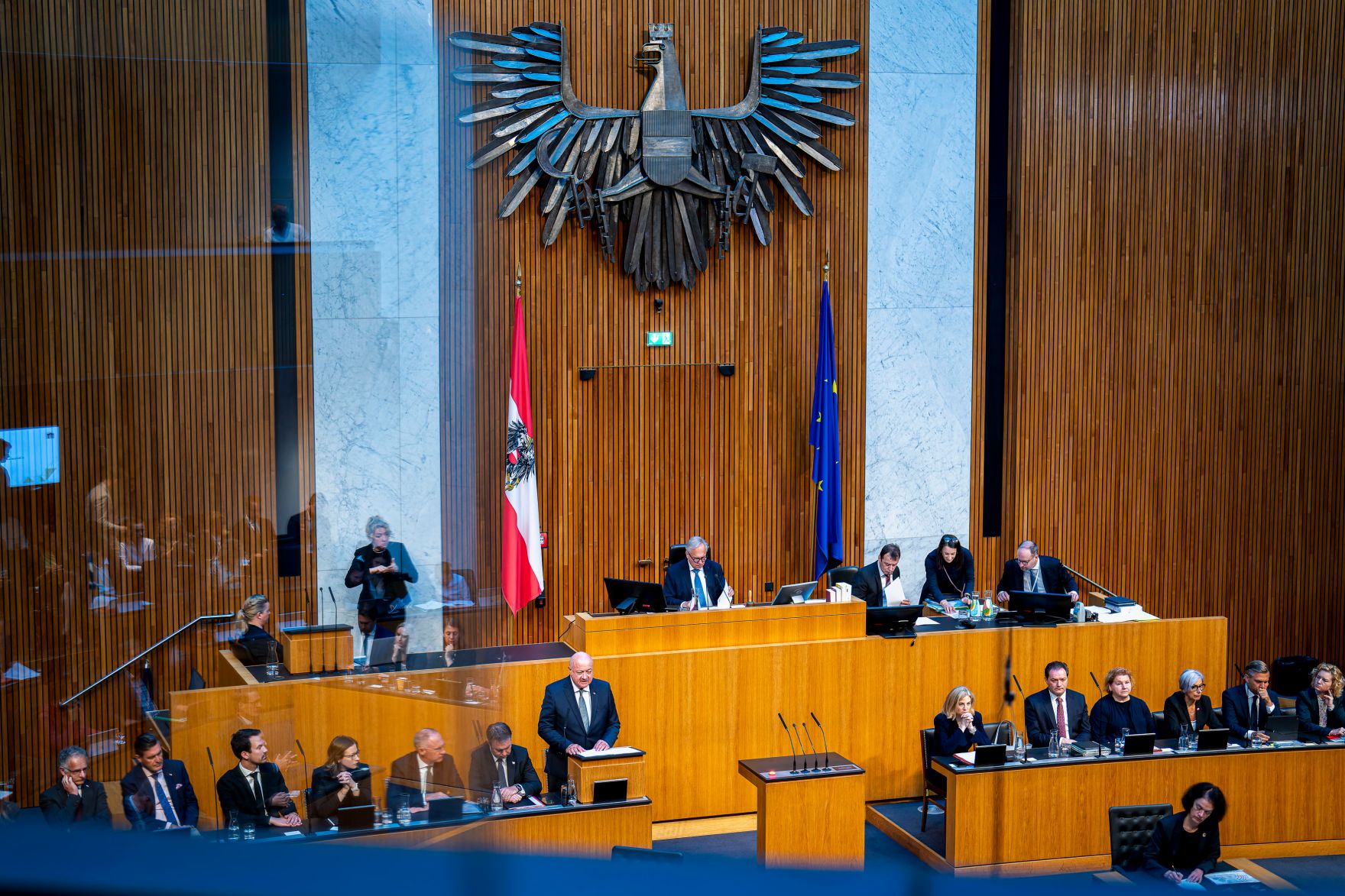 Am 16. Juni 2025 sprach Bundeskanzler Christian Stocker in der Aktuellen Budget Generaldebatte im Nationalrat zum Thema &uuml;ber das &bdquo;Doppelbudget 2025/26 und den neuen mittelfristigen Bundesfinanzrahmen bis 2029" im Parlament.