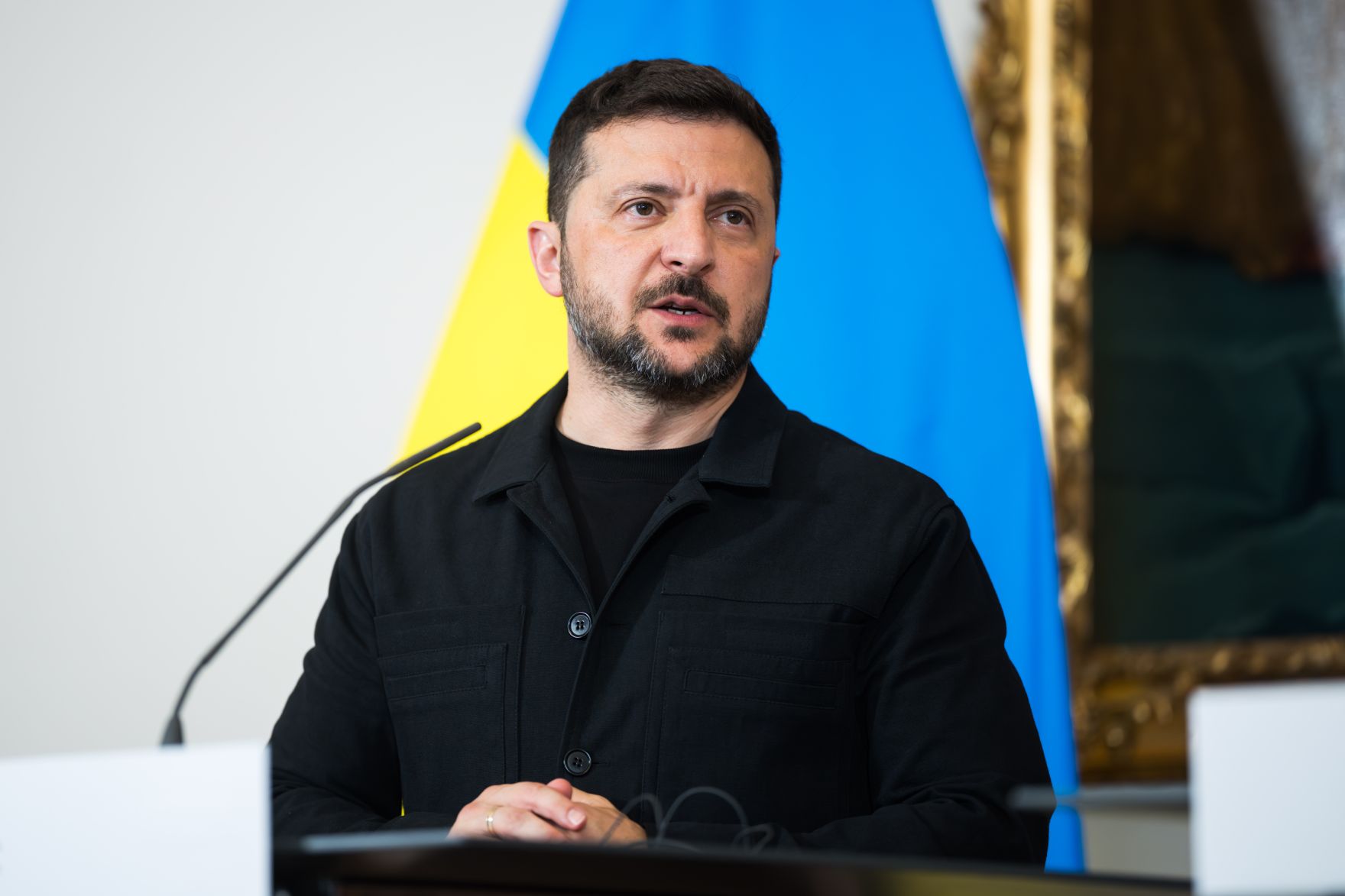 Am 16. Juni 2025 empfing Bundeskanzler Christian Stockerr den Pr&auml;sidenten der Ukraine Wolodymyr Selenskyj (im Bild) zu einem Arbeitsgespr&auml;ch. Im Bild beim anschlie&szlig;enden Doorstep.