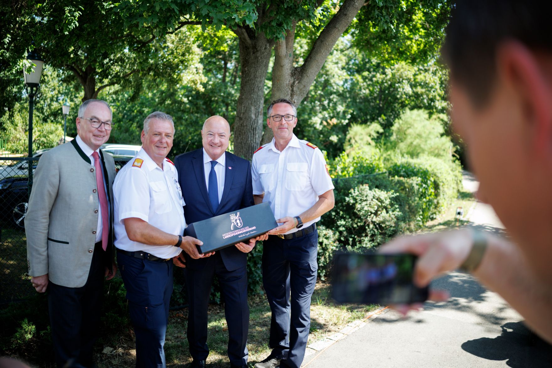 Am 29. Juni 2025 nahm Bundeskanzler Christian Stocker an der Siegerehrung des 73. N&Ouml; Landesfeuerwehrleistungsbewerb teil.