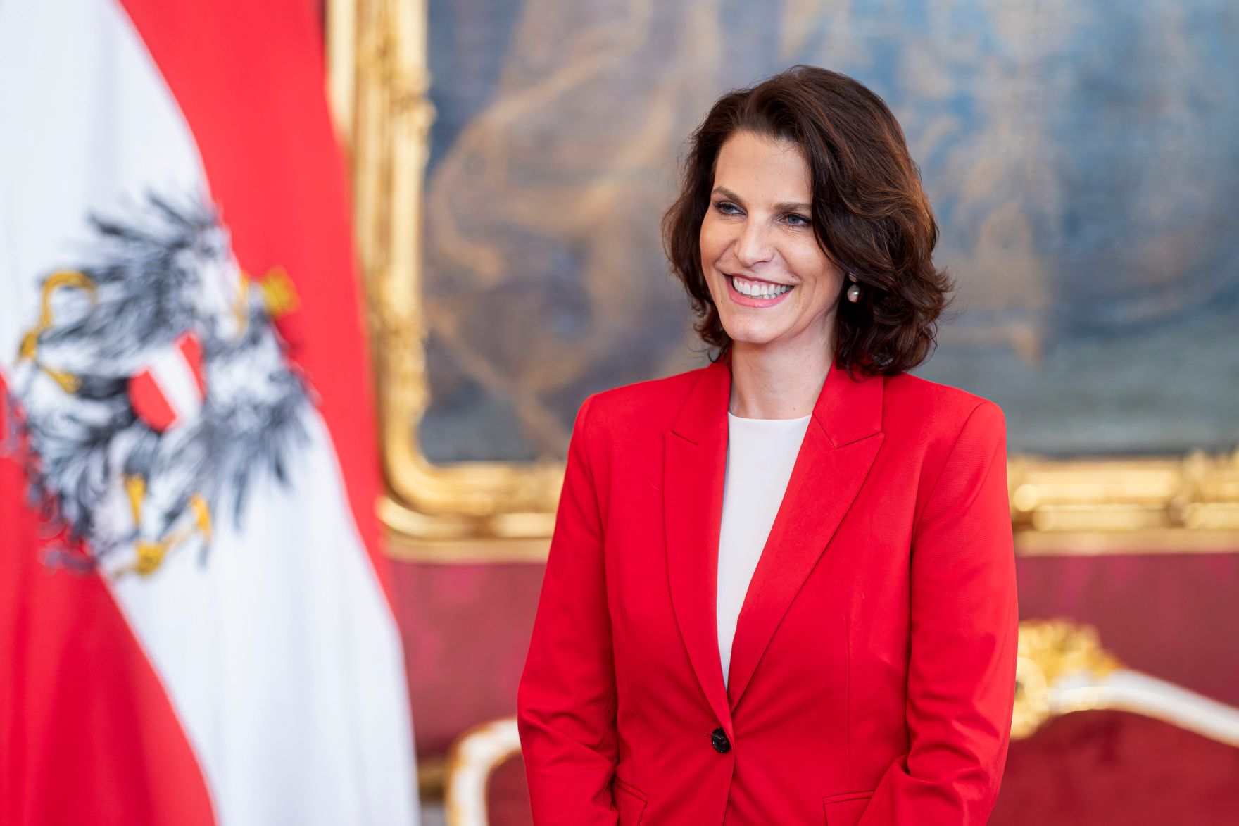 Am 8. Juli 2025 wurde Landeshauptfrau Karoline Edtstadler (im Bild) von Bundespr&auml;sident Alexander Van der Bellen angelobt.