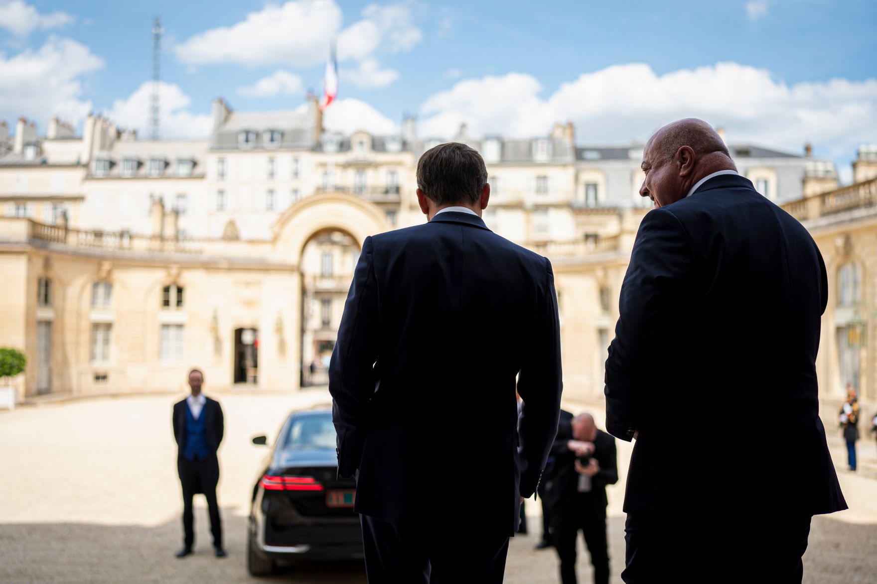 Am 18. Juli 2025 reiste Bundeskanzler Christian Stocker (r.) zu einem Arbeitsbesuch nach Paris. Im Bild mit dem Pr&auml;sidenten von Frankreich, Emmanuel Macron (l.).