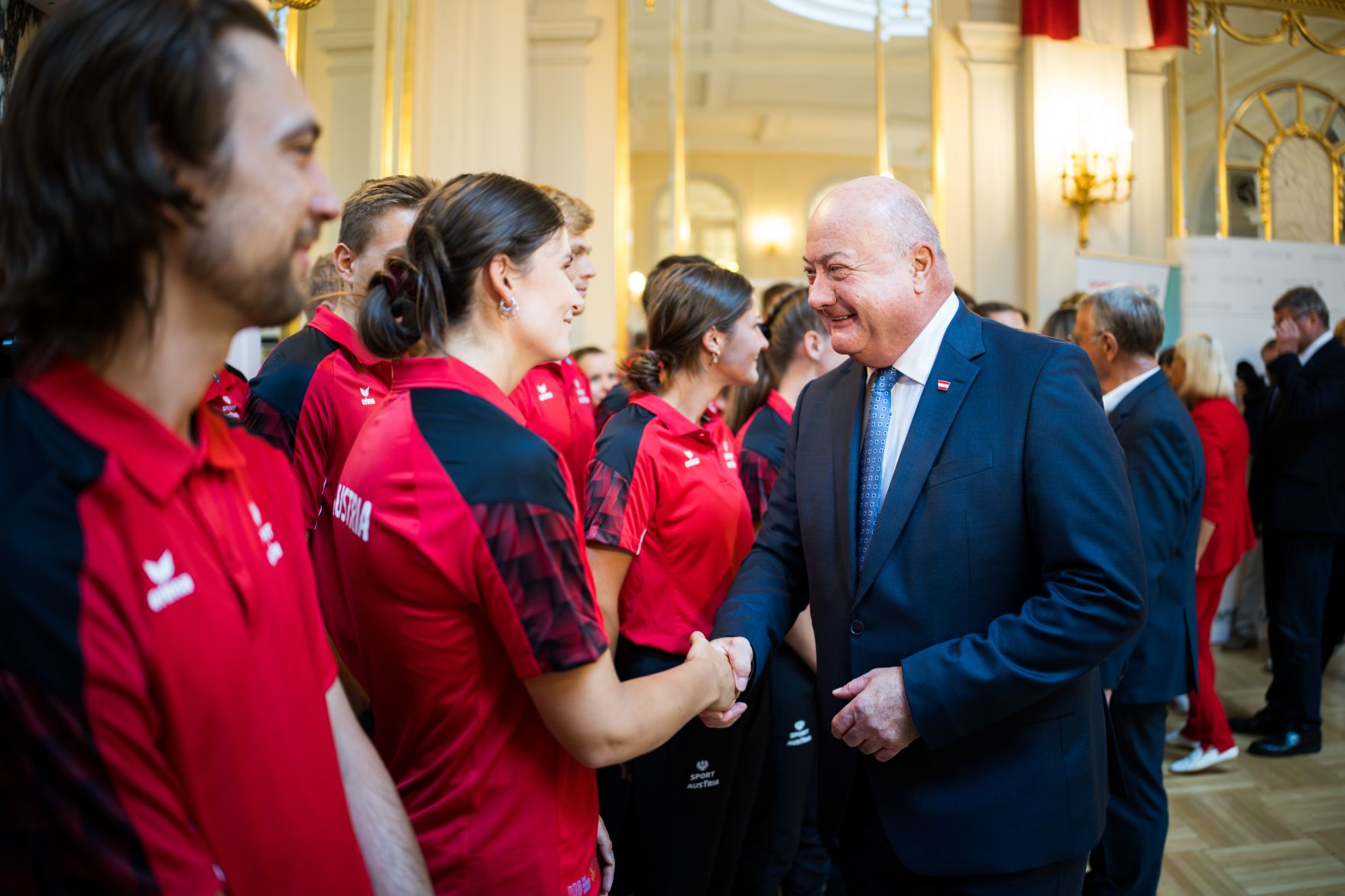 Am 24. Juli 2025 verabschiedete Bundeskanzler Christian Stocker (im Bild) das Team Austria zu den World Games 2025.