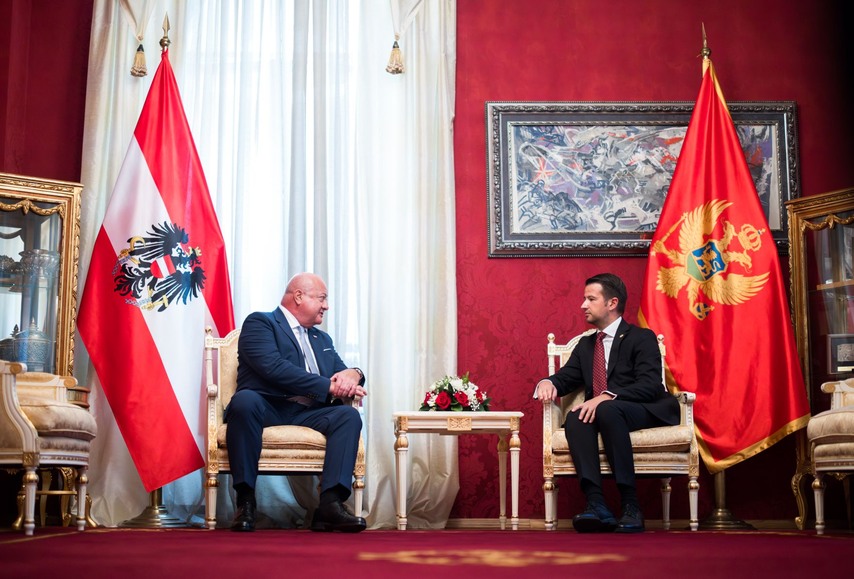 Am 11. August 2025 reiste Bundeskanzler Christian Stocker (l.) zu einem Arbeitsbesuch nach Montenegro. Im Bild mit dem Pr&auml;sidenten von Montenegro Jakov Milatović (r.).