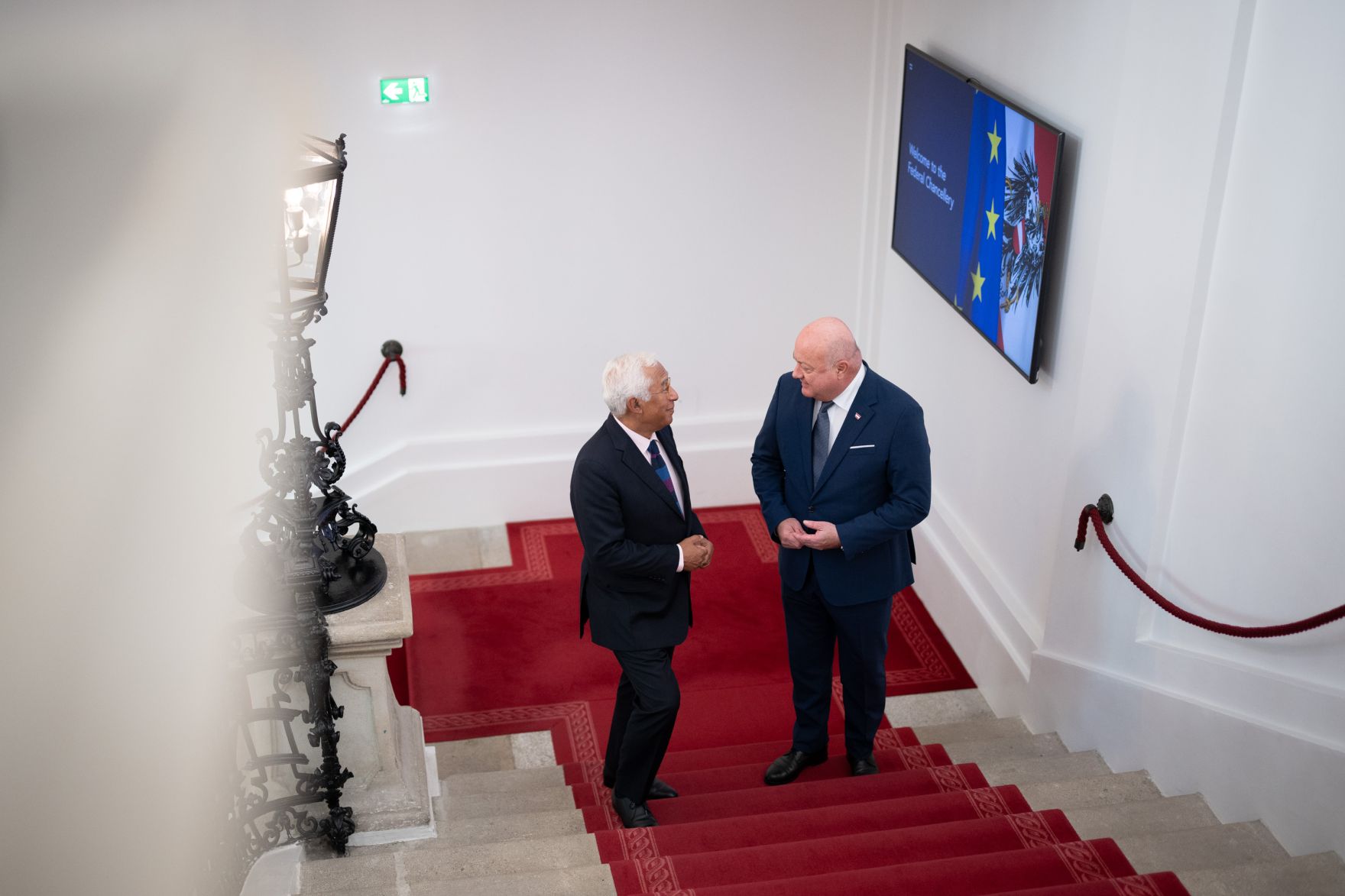 Am 3. September 2025 empfing Bundeskanzler Christian Stocker (r.) den Pr&auml;sidenten des Europ&auml;ischen Rates Ant&oacute;nio Costa (l.) zu einem Arbeitsgespr&auml;ch.