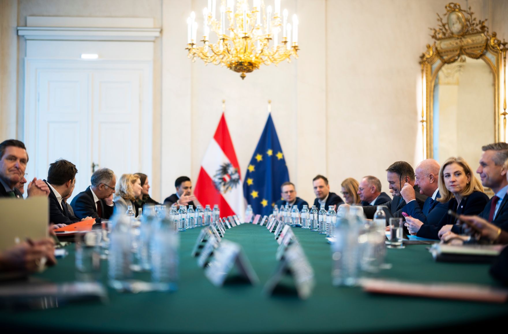 Am 3. Dezember 2025 fand der Ministerrat der Bundesregierung im Bundeskanzleramt statt.