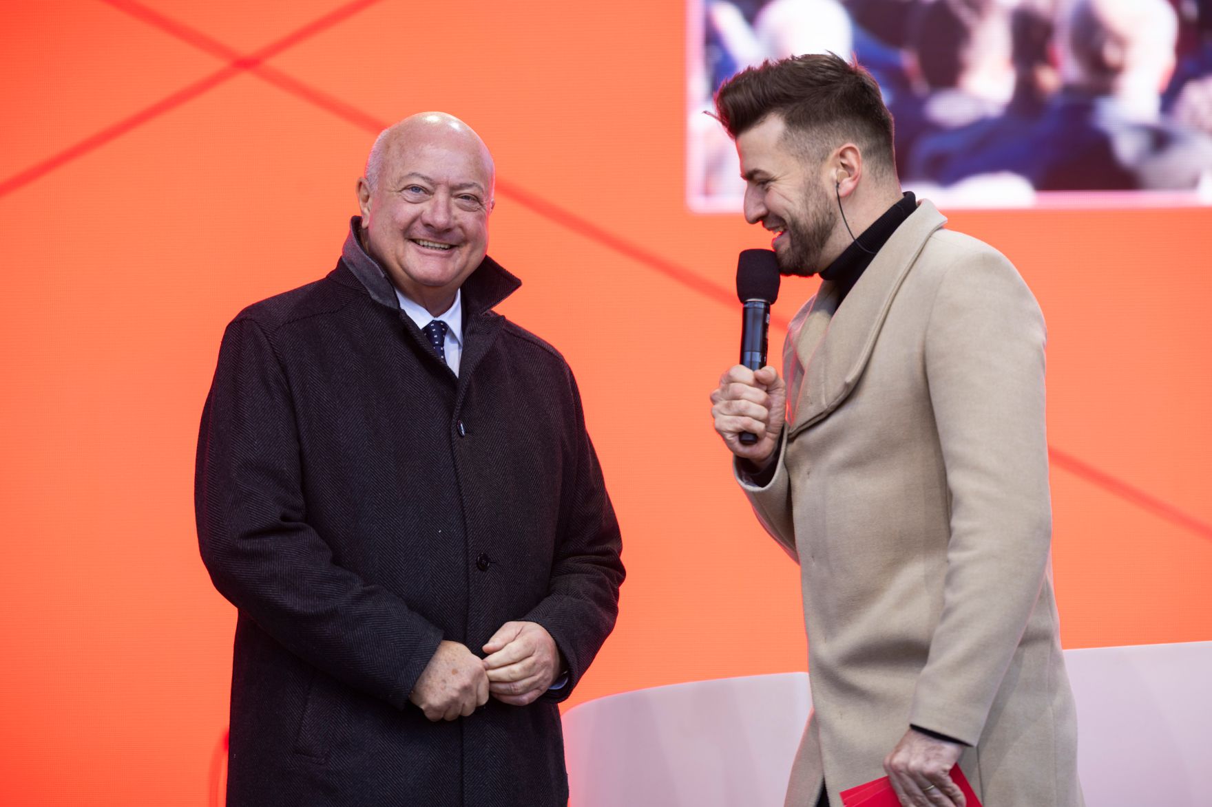 Am 12. Dezember 2025 nahm Bundeskanzler Christian Stocker (l.) an der Er&ouml;ffnung der Koralmbahn teil.