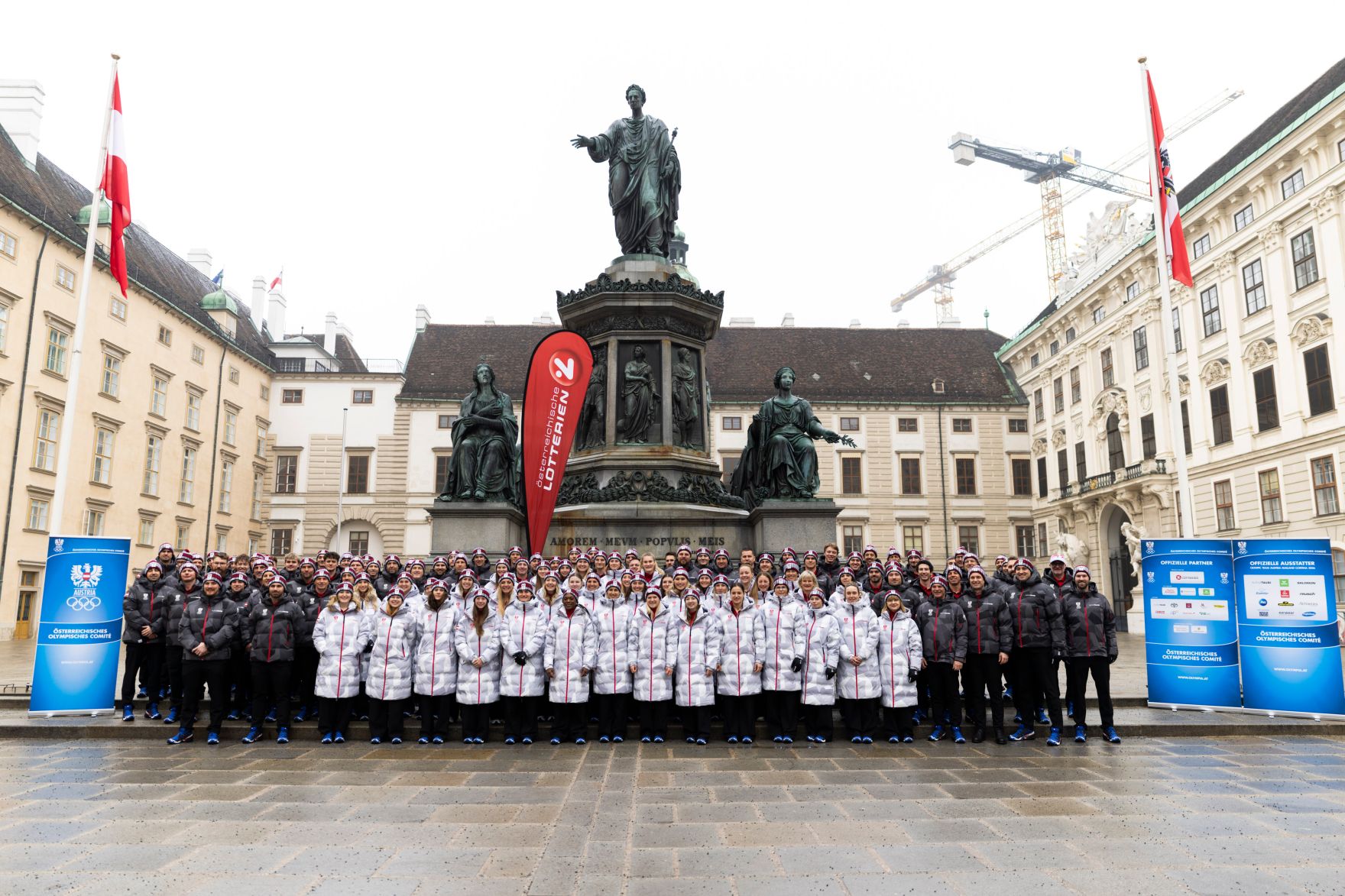 Am 28. J&auml;nner 2026 nahm Bundeskanzler Christian Stocker an der Vereidigung der Olympiadelegation teil.