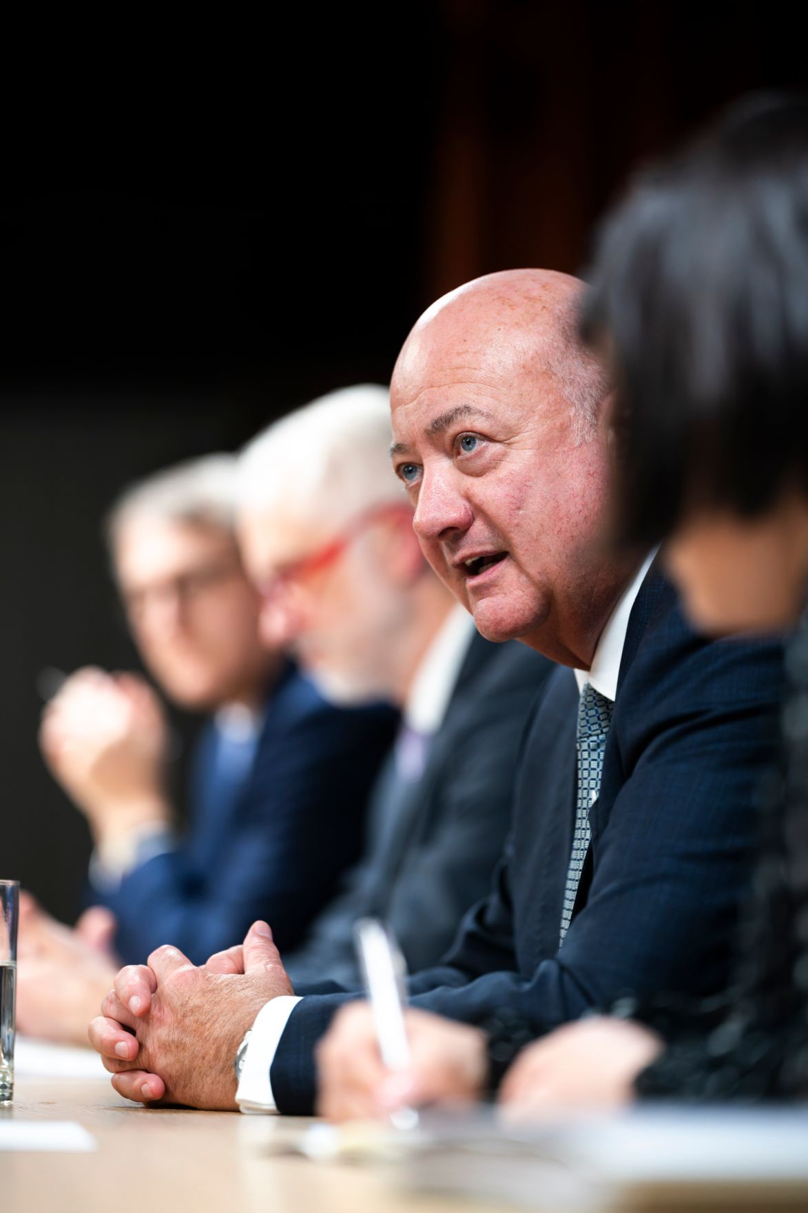 Am 11. Februar 2026 nahm Bundeskanzler Christian Stocker (2.v.r.) am &bdquo;European Industry Summit 2026&ldquo; in Antwerpen teil. Im Bild beim Pressebriefing.