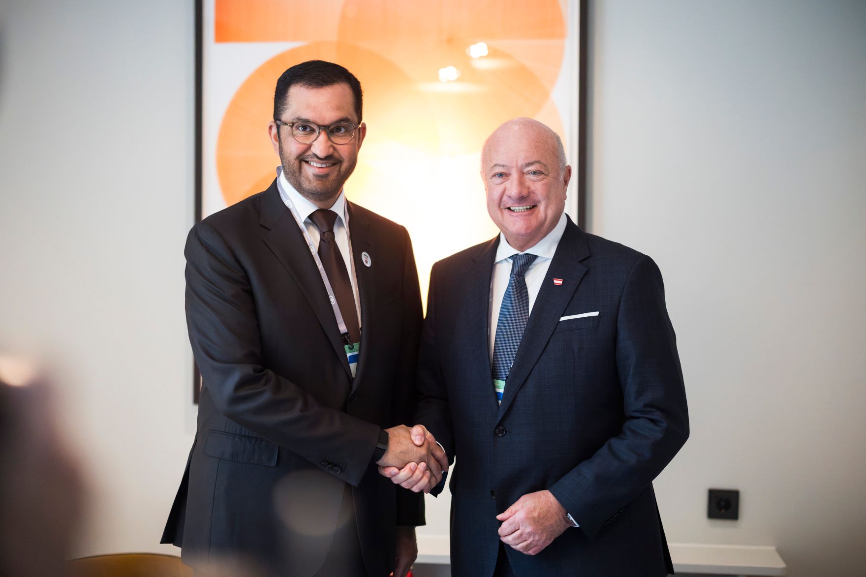 Am 13. Februar 2026 nahm Bundeskanzler Christian Stocker (r.) an der M&uuml;nchner Sicherheitskonferenz teil. Im Bild mit dem Minister f&uuml;r Industrie und Fortschrittstechnologien der Vereinigten Arabischen Emirate Sultan Ahmed Al Jaber (l.).
