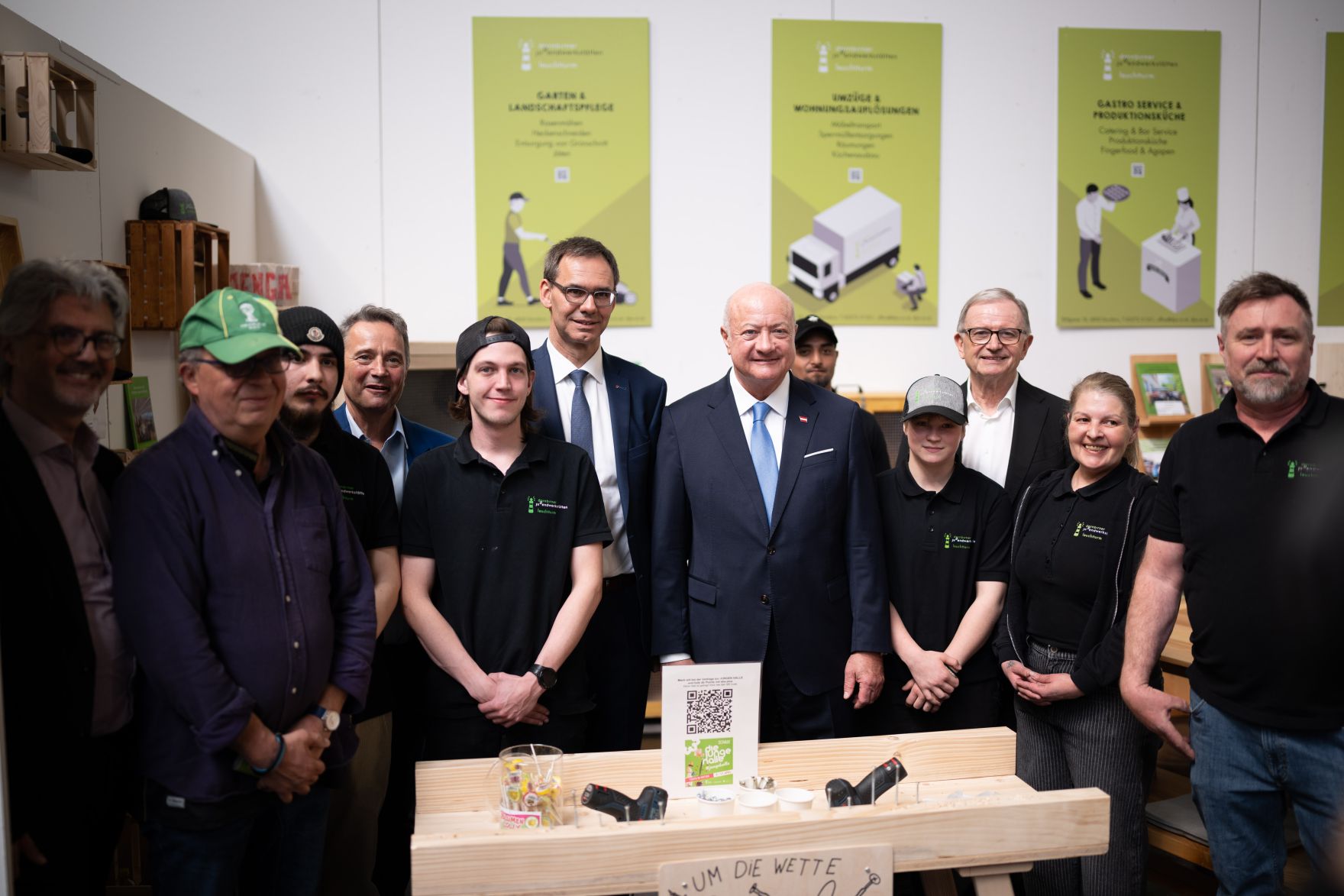 Am 9. April 2026 besuchte Bundeskanzler Christian Stocker (im Bild) im Rahmen seines Bundesl&auml;ndertages die SCHAU! - Die Vorarlberger Fr&uuml;hjahrsmesse in Dornbirn.