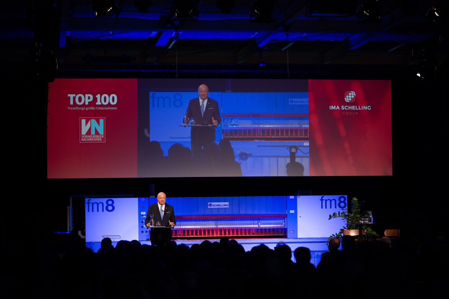 Am 9. April 2026 besuchte Bundeskanzler Christian Stocker (im Bild) im Rahmen seines Bundesl&auml;ndertages die TOP100 Gala der Vorarlberger Nachrichten.