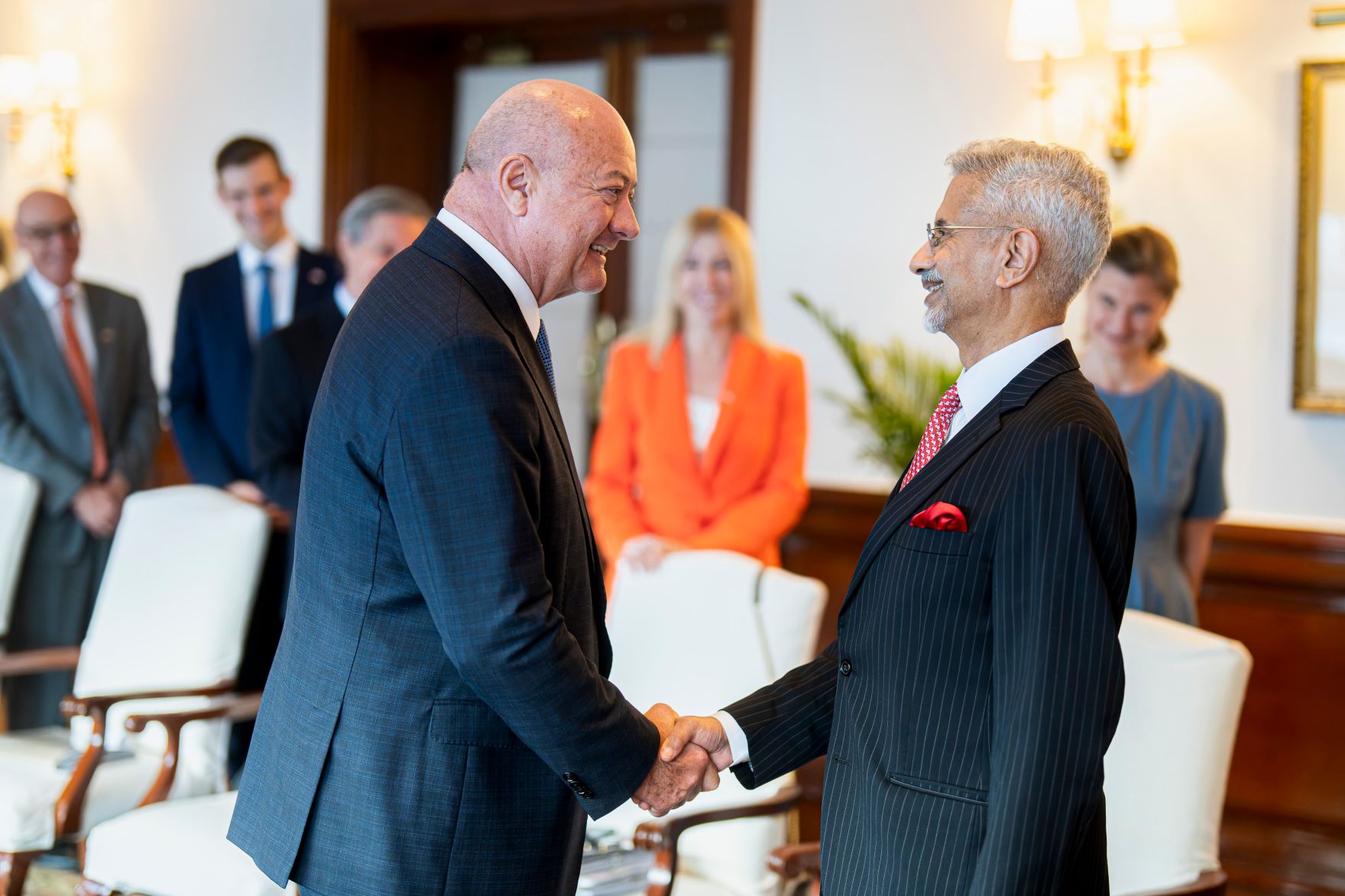Am 15. April 2026 reiste Bundeskanzler Christian Stocker (4.v.r.) zu einem mehrt&auml;gigem Arbeitsbesuch nach Indien. Im Bild bei einem Arbeitsgespr&auml;ch mit dem Au&szlig;enminister von Indien Subrahmanyam Jaishankar (2.v.r.).