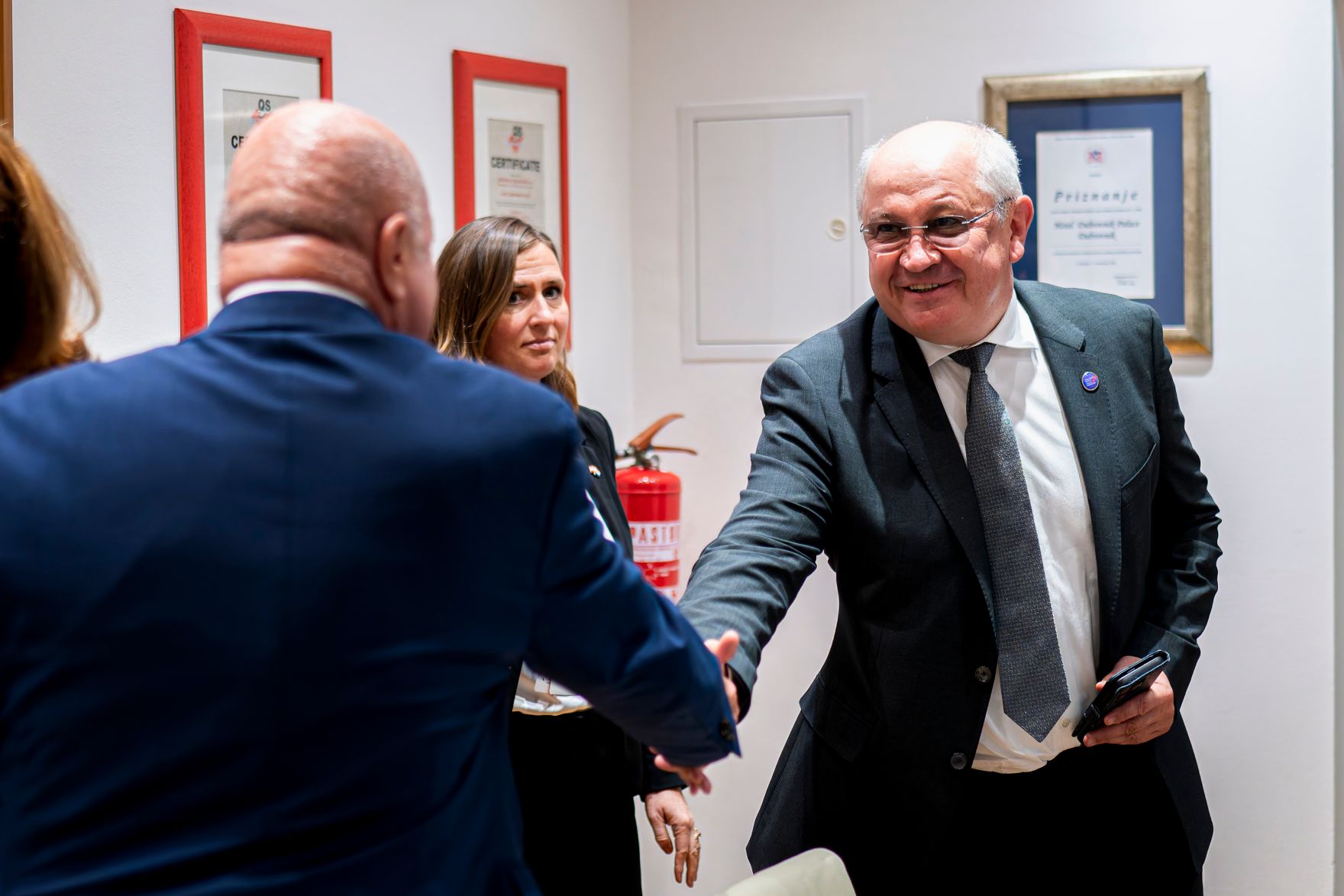 Am 28. April 2026 reiste Bundeskanzler Christian Stocker (l.) zu einem Arbeitsbesuch nach Dubrovnik. Im Bild mit dem Ministerpr&auml;sident der Republik Moldau, Alexandru Munteanu (r.).