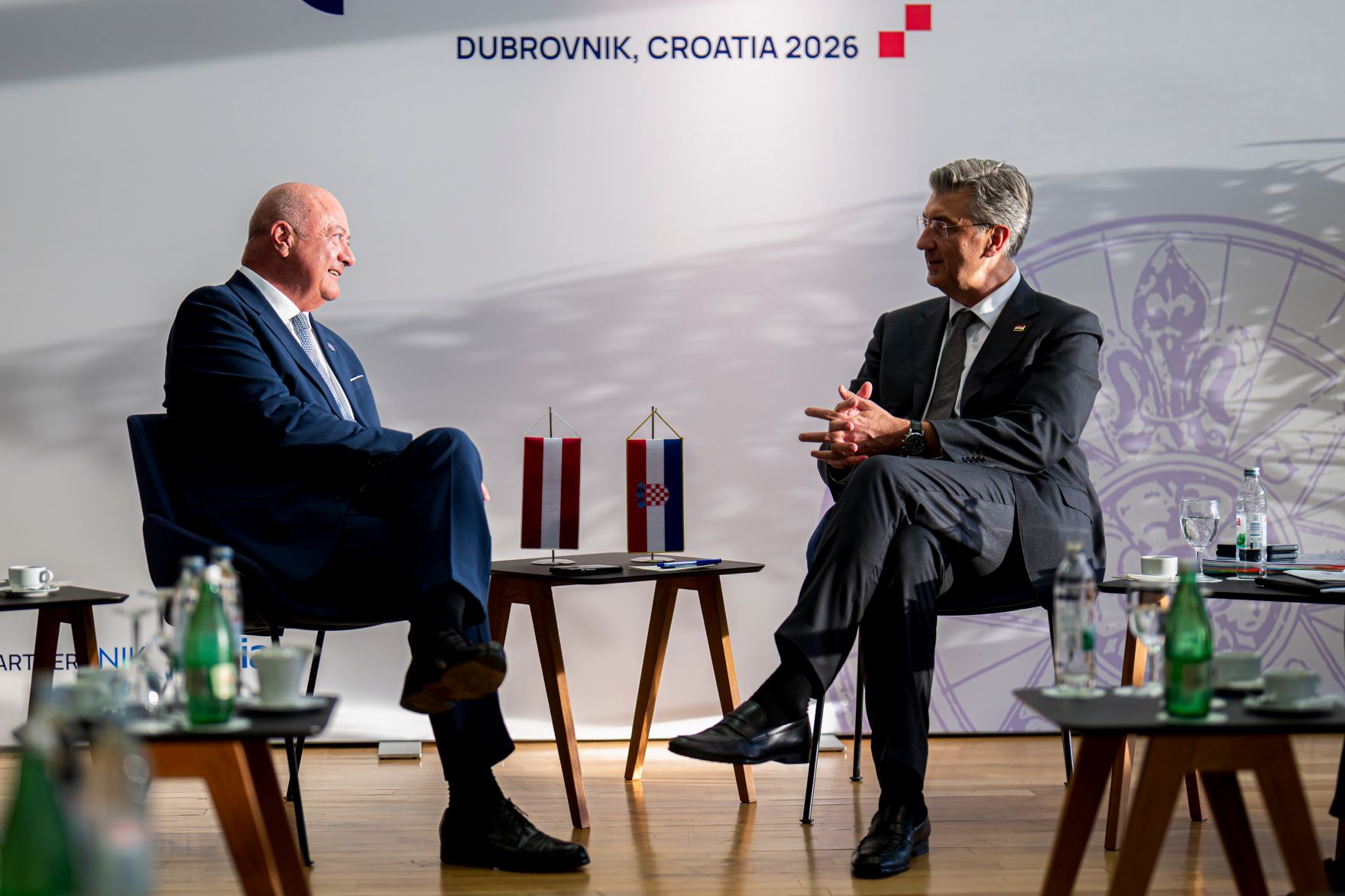 Am 28. April 2026 reiste Bundeskanzler Christian Stocker (l.) zu einem Arbeitsbesuch nach Dubrovnik. Im Bild bei einem Arbeitsgespr&auml;ch mit dem Premierminister von Kroatien Andrej Plenković (r.).