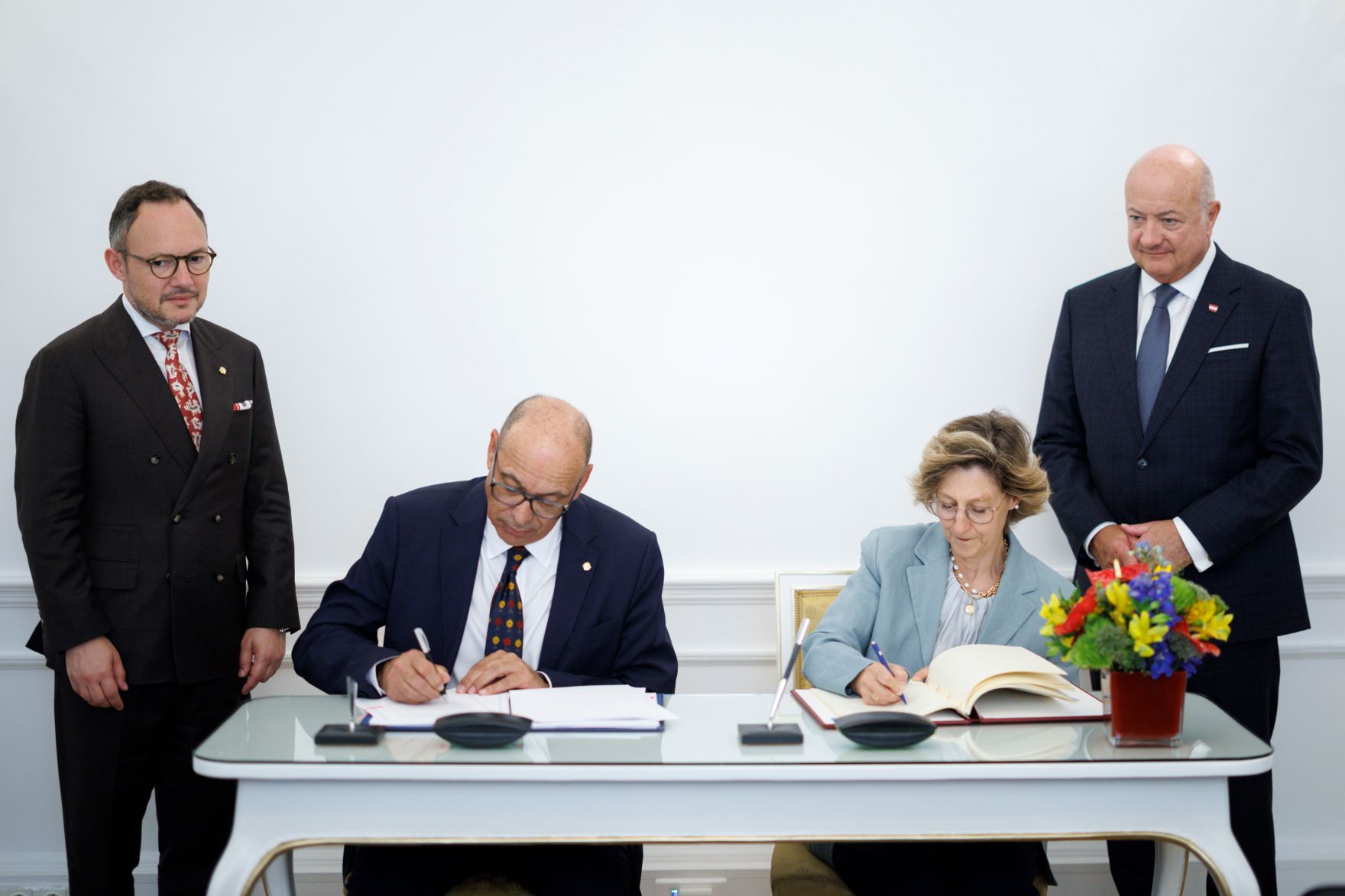 Am 28. Mai 2026 empfing Bundeskanzler Christian Stocker (r.) den Premierminister von Andorra Xavier Espot Zamora (l.) zu einem Arbeitsbesuch im Bundeskanzleramt.