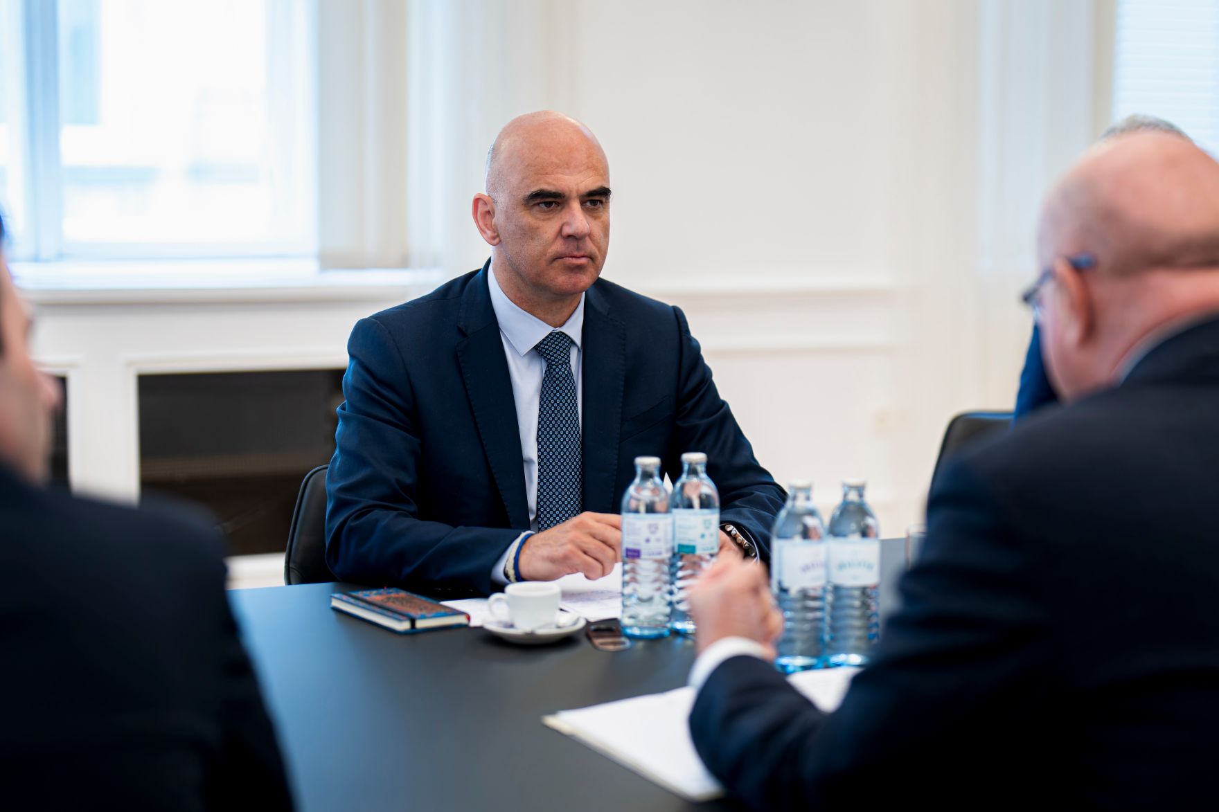 Am 11. Juni 2026 empfing Bundeskanzler Christian Stocker (r.) den Generalsekret&auml;r des Europarates, Alain Berset (l.), zu einem Arbeitsgespr&auml;ch.